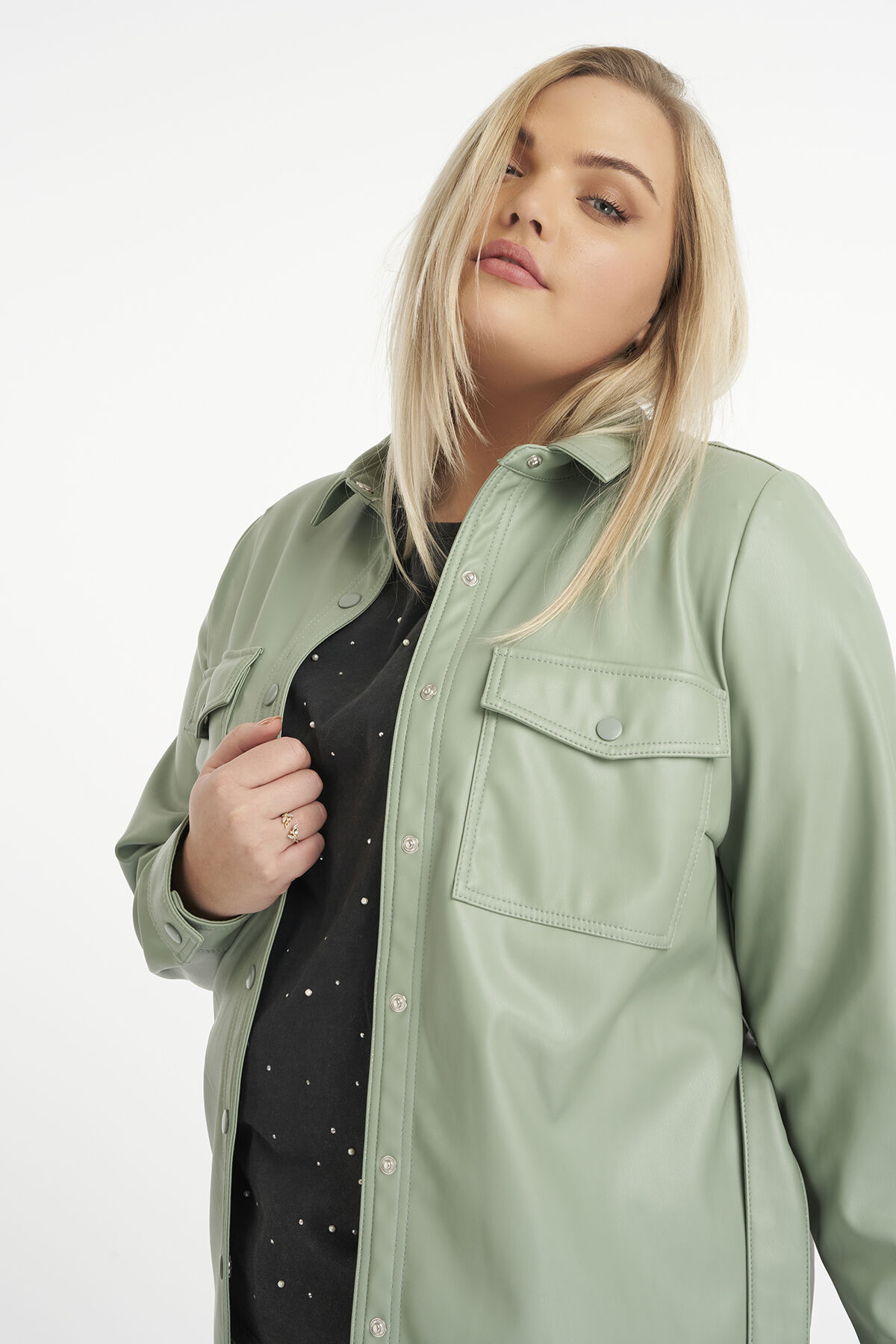 Kunstlederjacke mit Bindeg&uuml;rtel image number 5