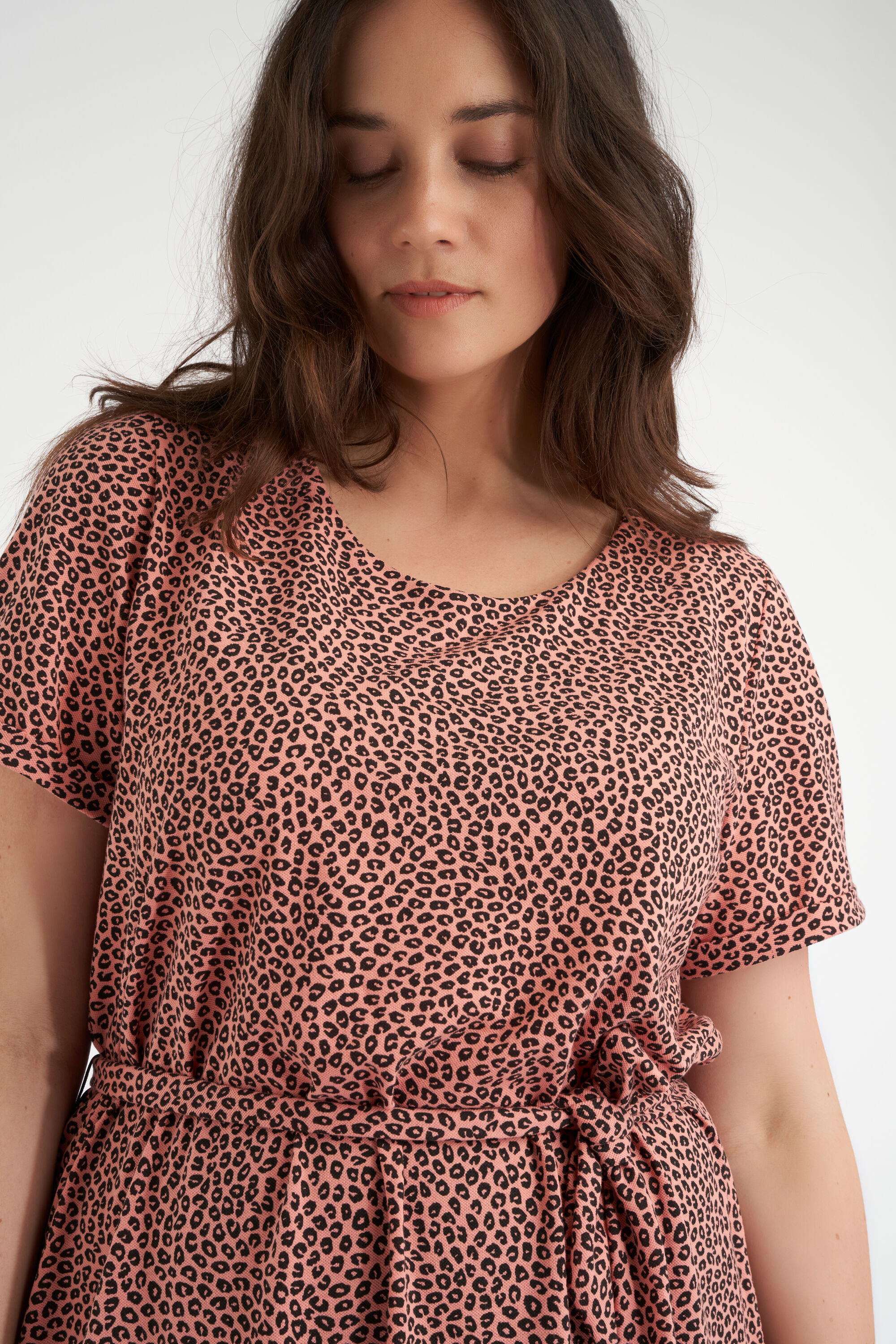 Kleid mit Bindeg&uuml;rtel image number 5