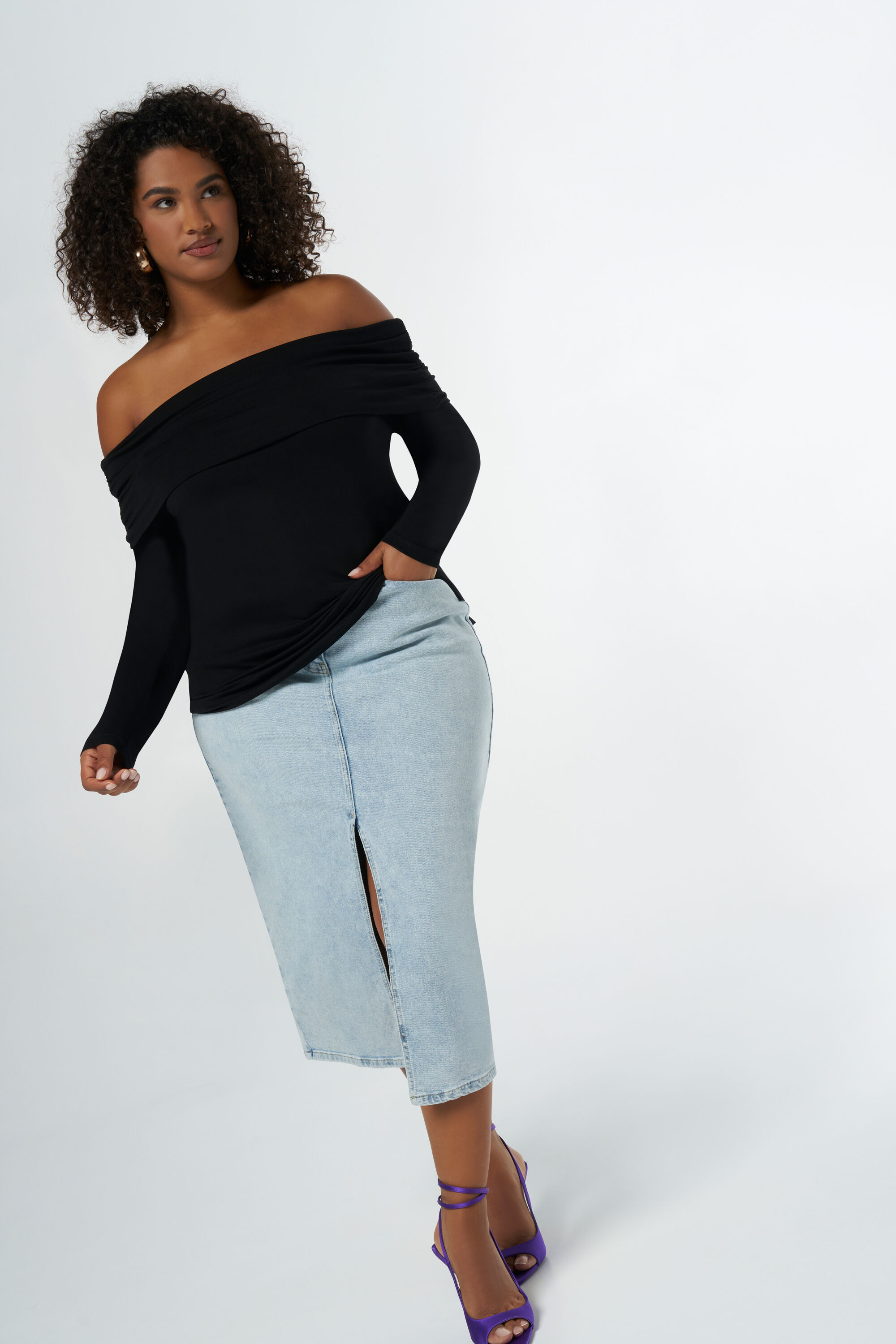 Off-Shoulder-Top image number 5