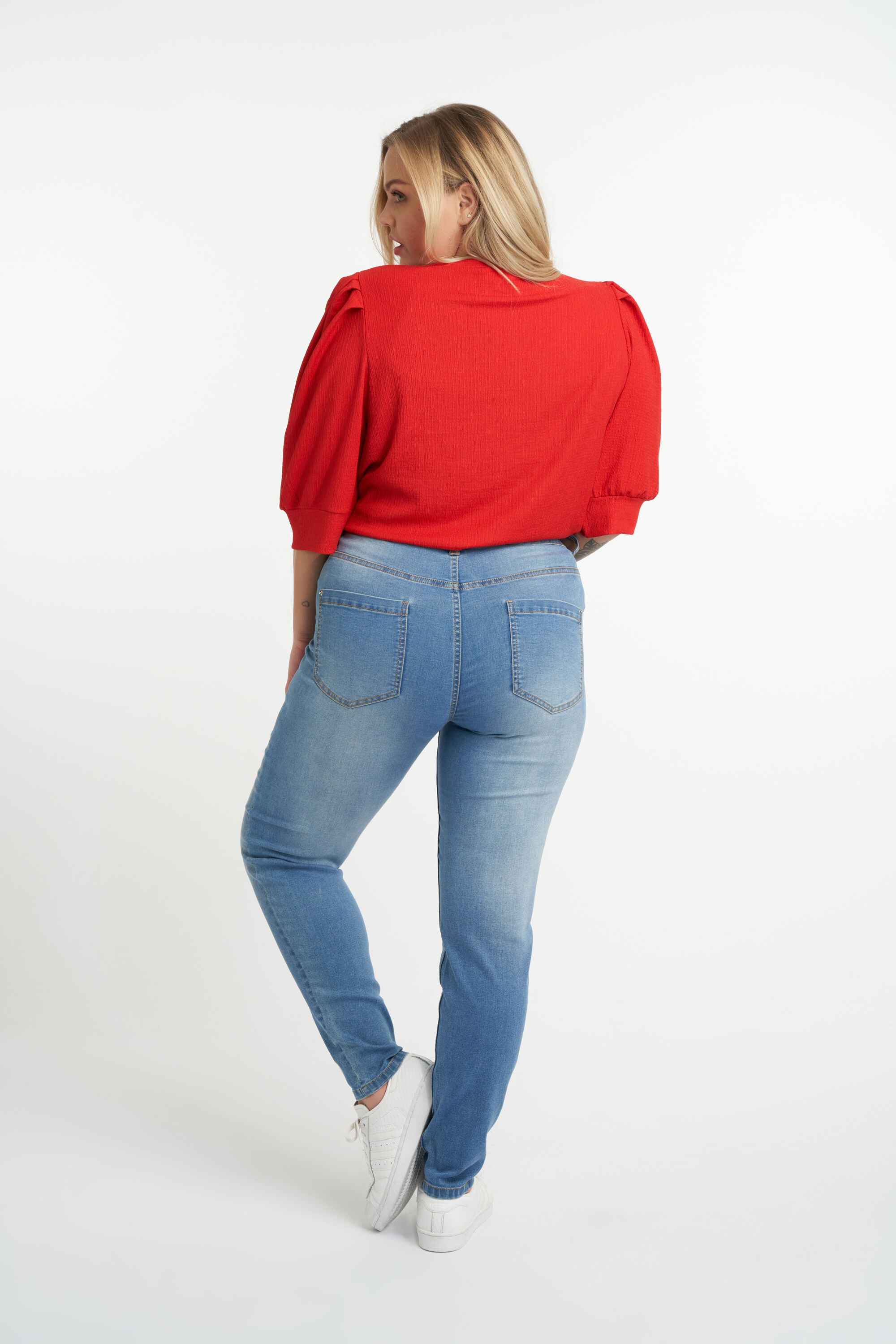 Jeans mit Rei&szlig;verschluss-Element image number 3