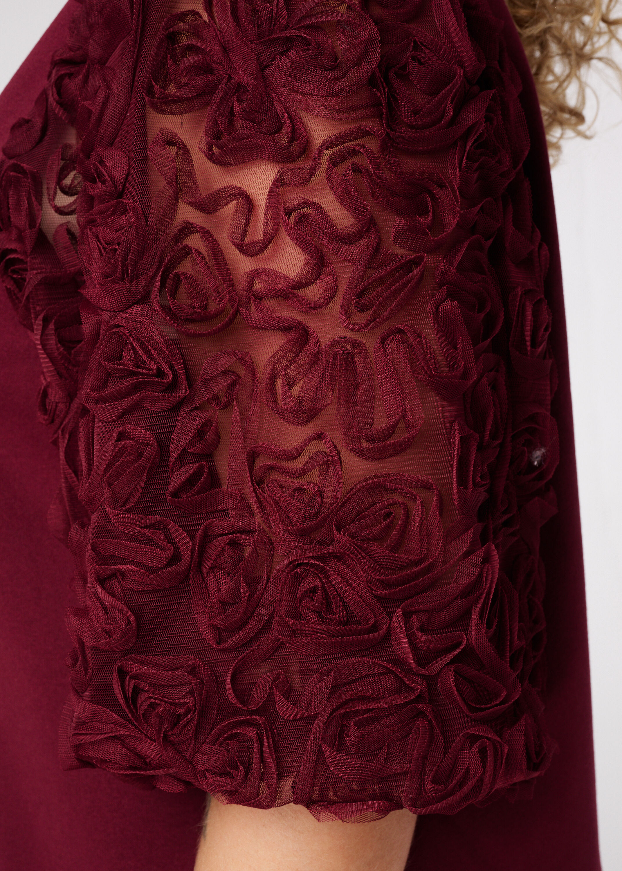 Sweaterkleid mit transparenten &Auml;rmeln und Aufdruck image number 6