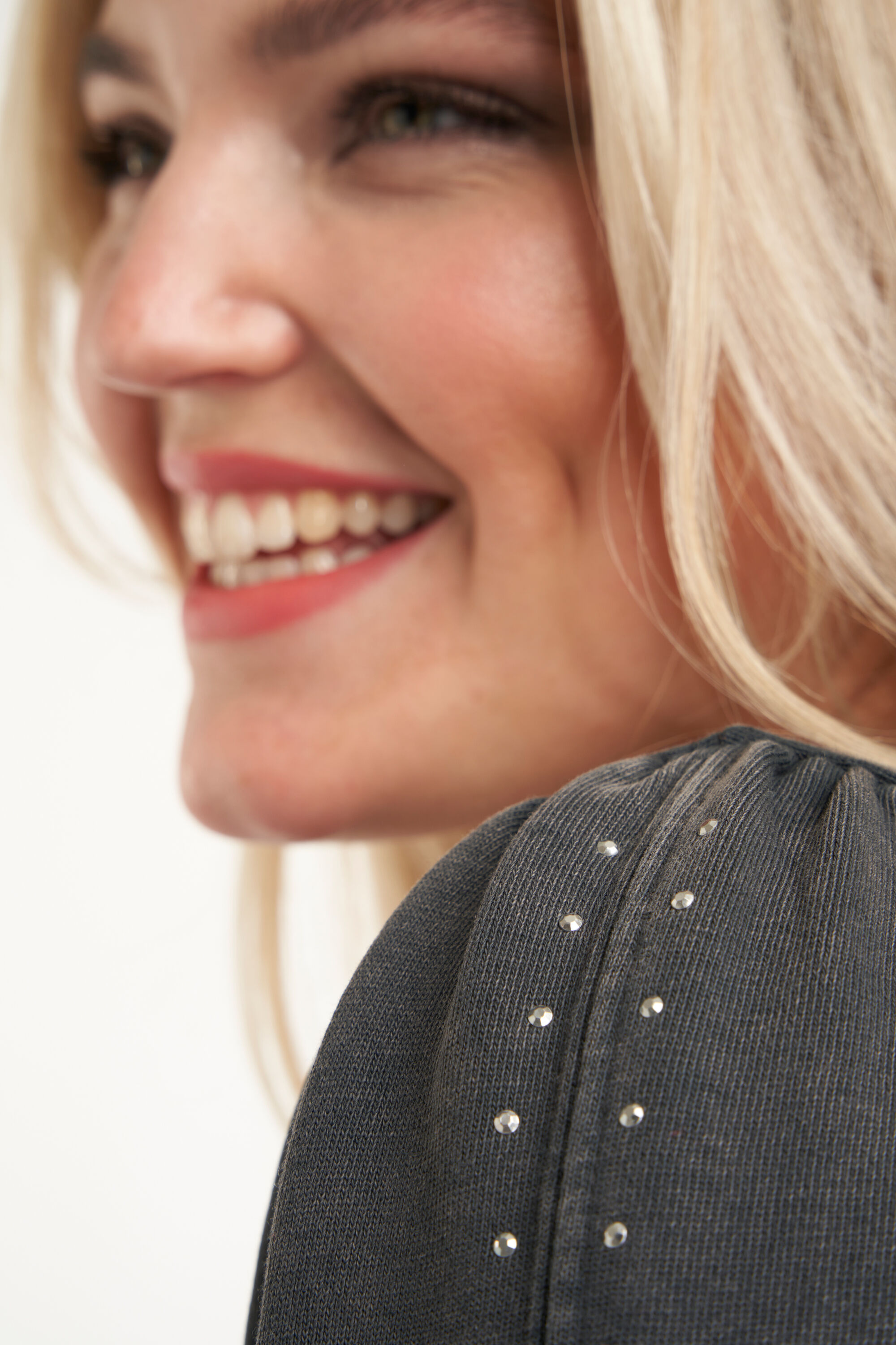 Sweatshirt-Kleid  image number 6