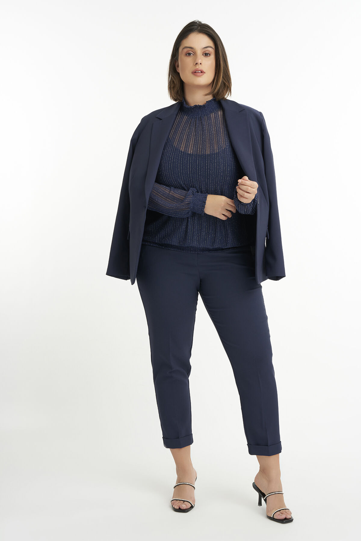 Blazer  image number 6