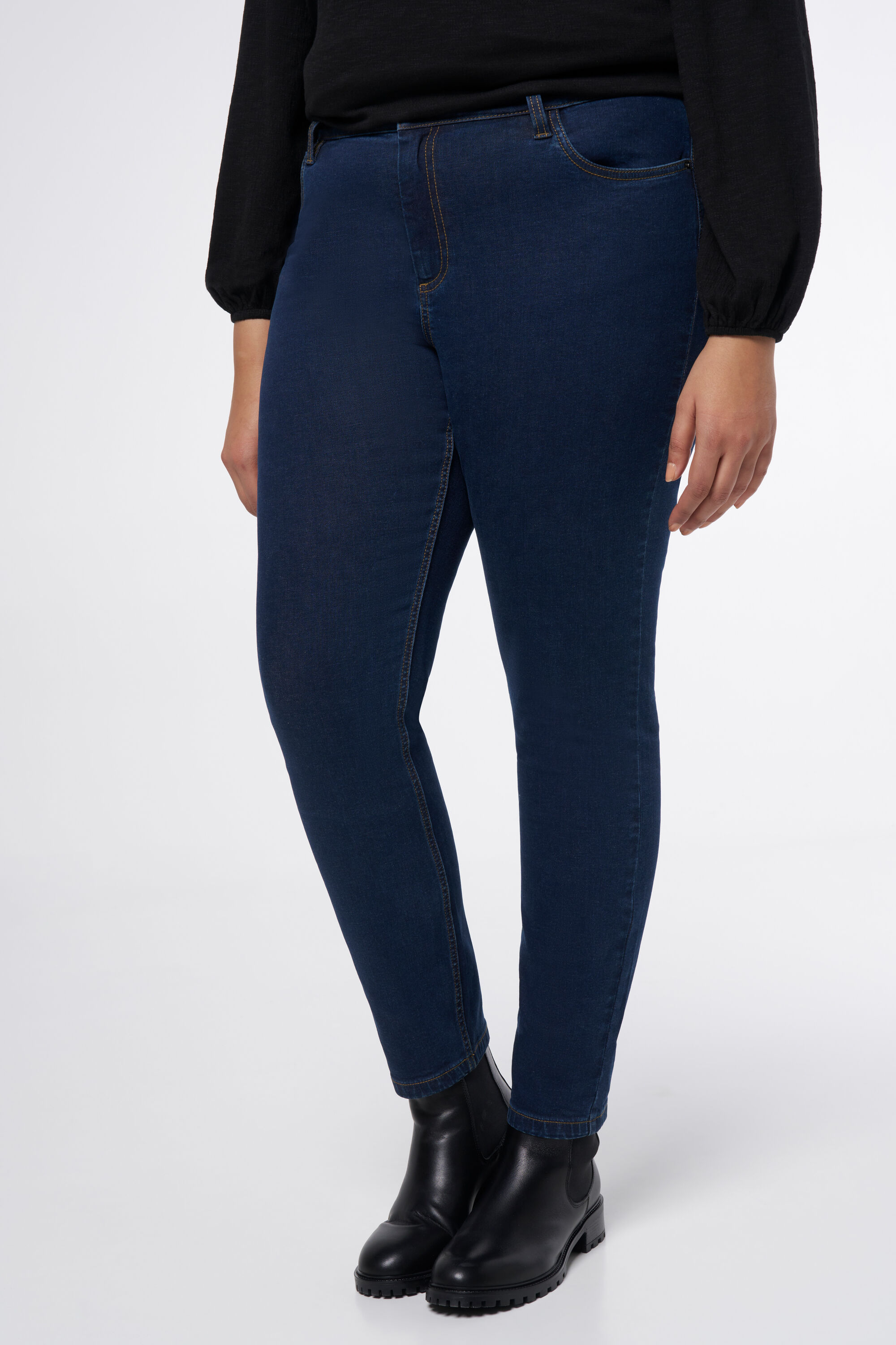 Slim-Leg-Jeans IRIS mit Stretch image number 5