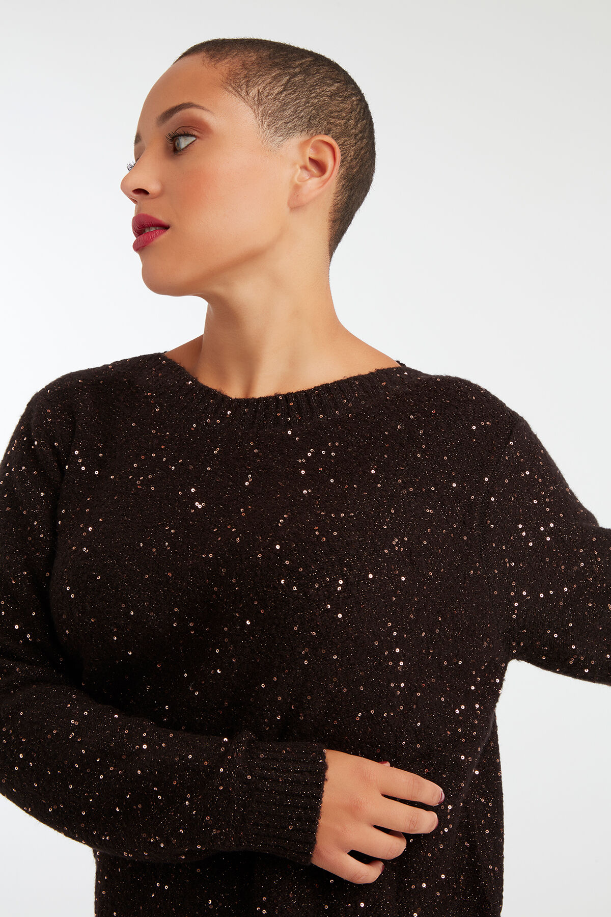 Pullover mit Pailletten image number 3