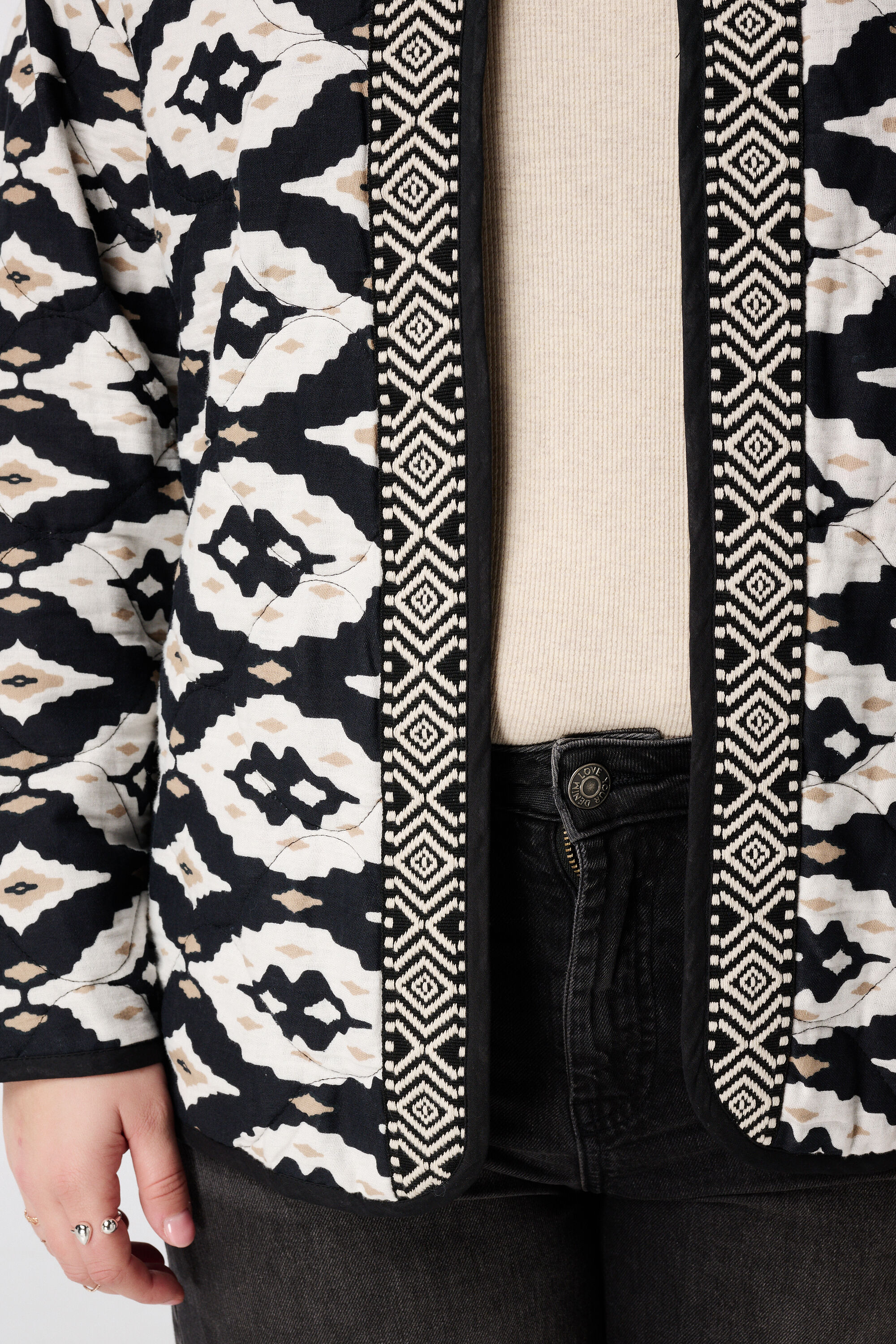 Gestepptes J&auml;ckchen image number 6