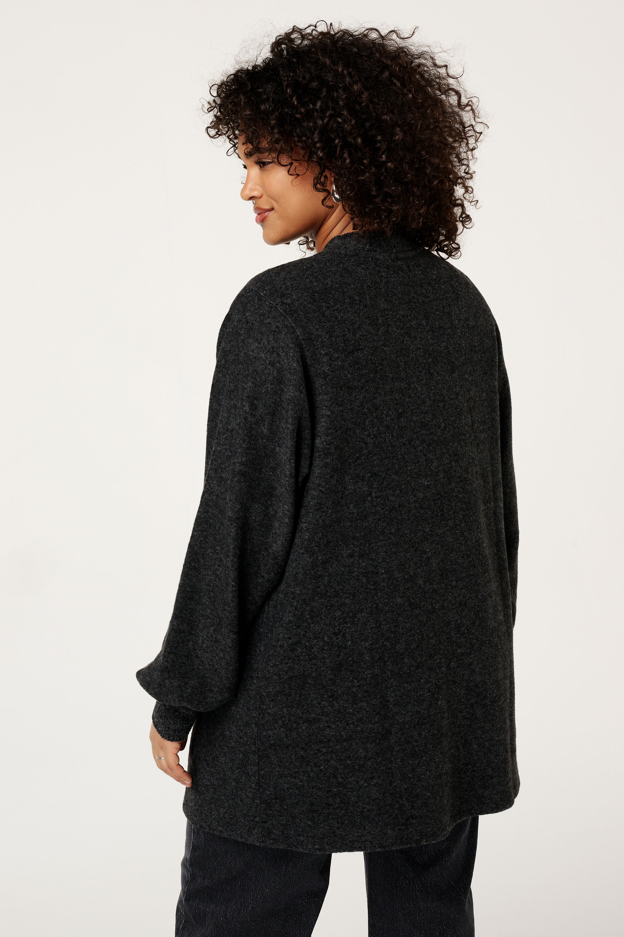 Strickjacke mit Ballon&auml;rmeln image number 3