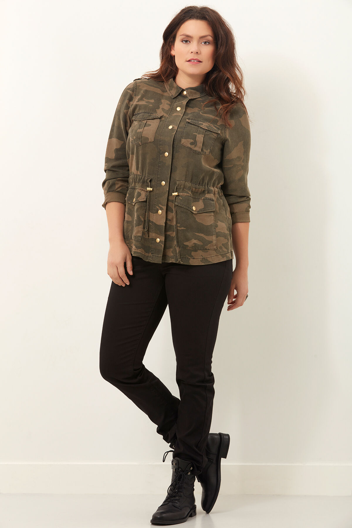 Milit&auml;rjacke mit Camouflage-Muster image number 4