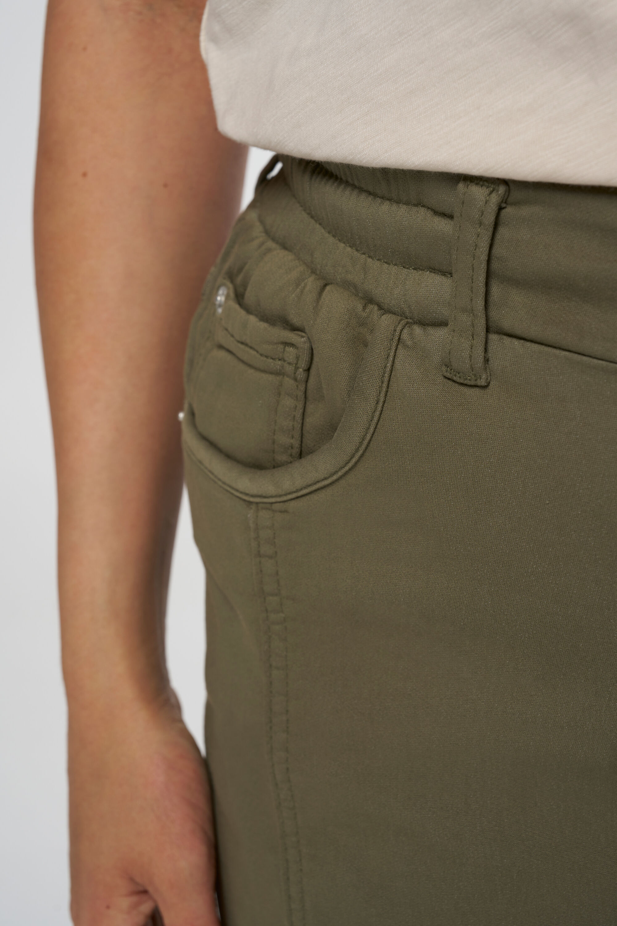 Kn&ouml;chellange Hose mit bequemem Gummibund  image number 4