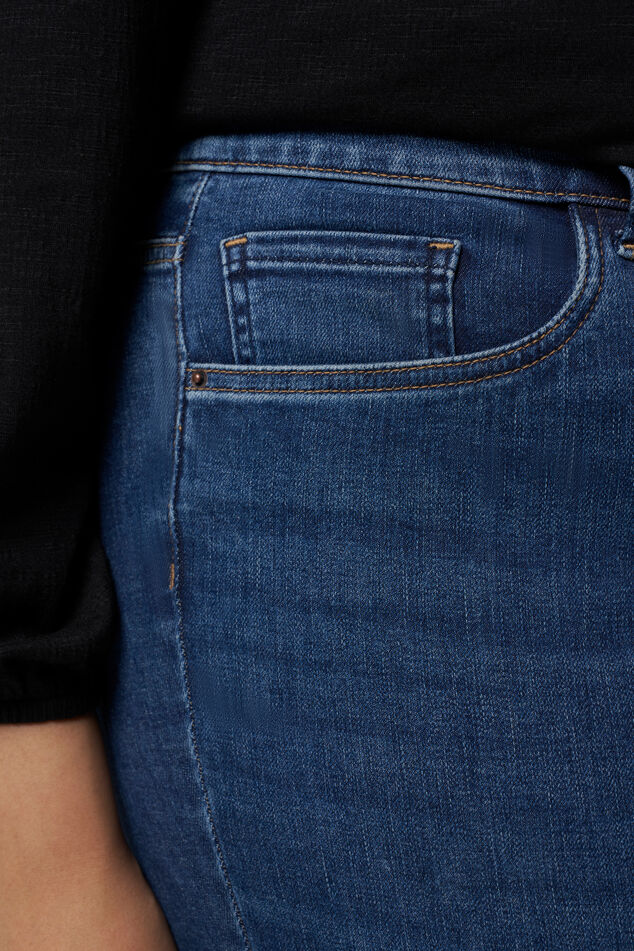 Skinny-Jeans mit hoher Taille CHERRY image number 4