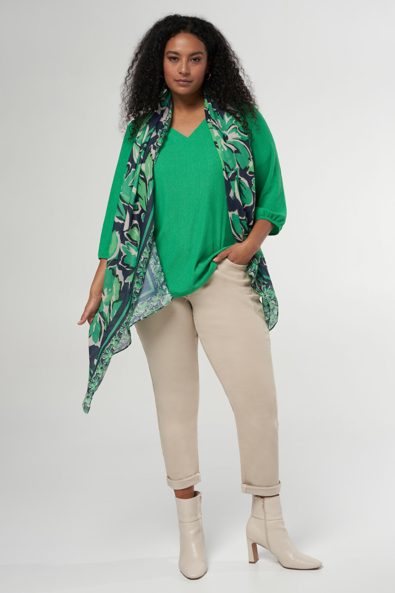 Schal mit Print  image number 3