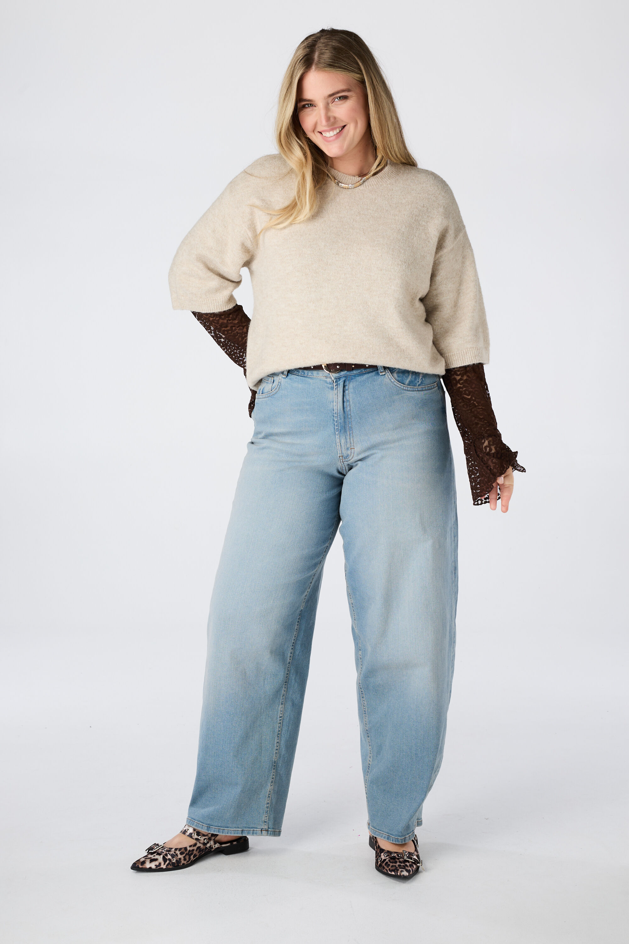 Barrel Jeans image number 0