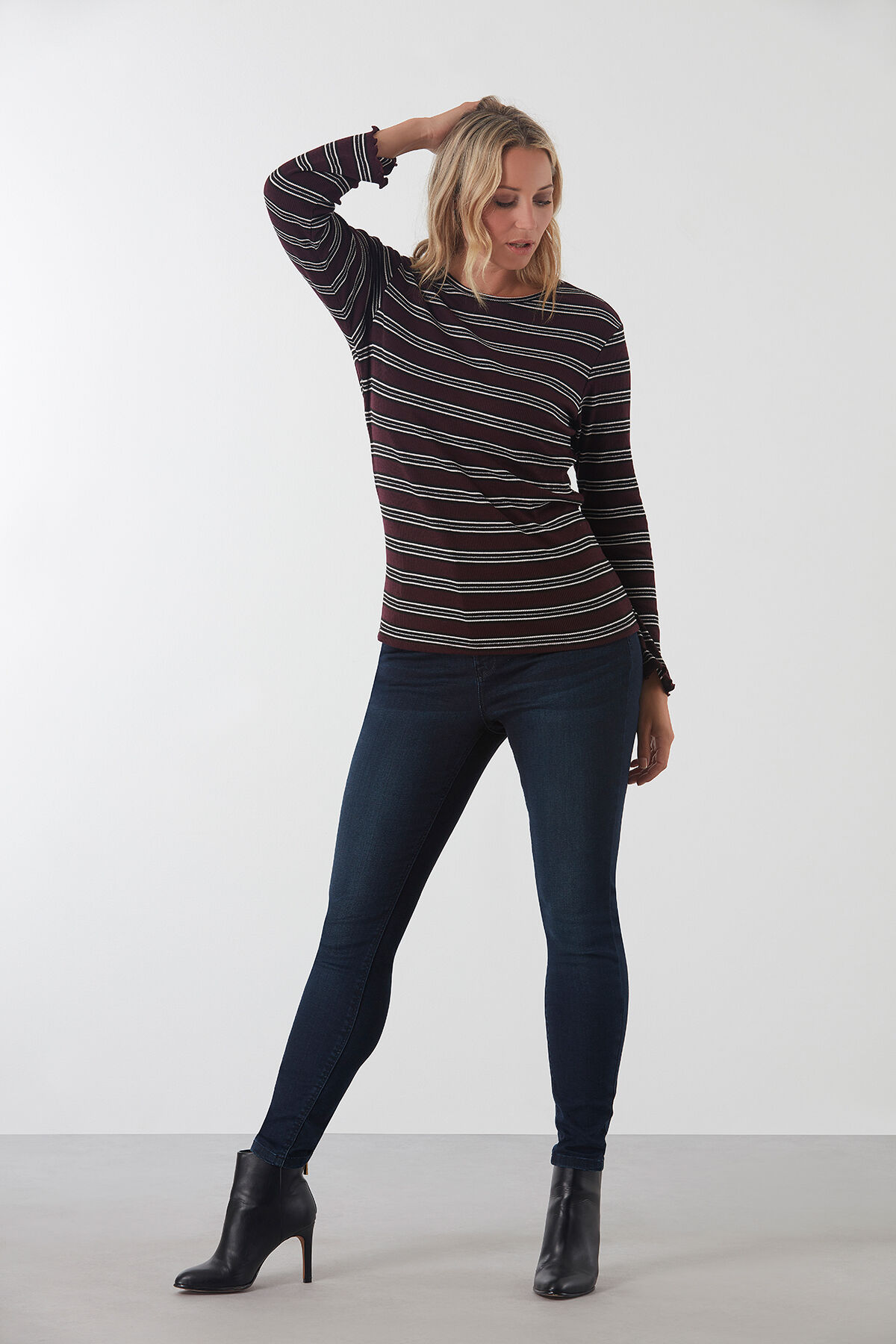 Gestreiftes Top mit Silber-Lurex image number 3