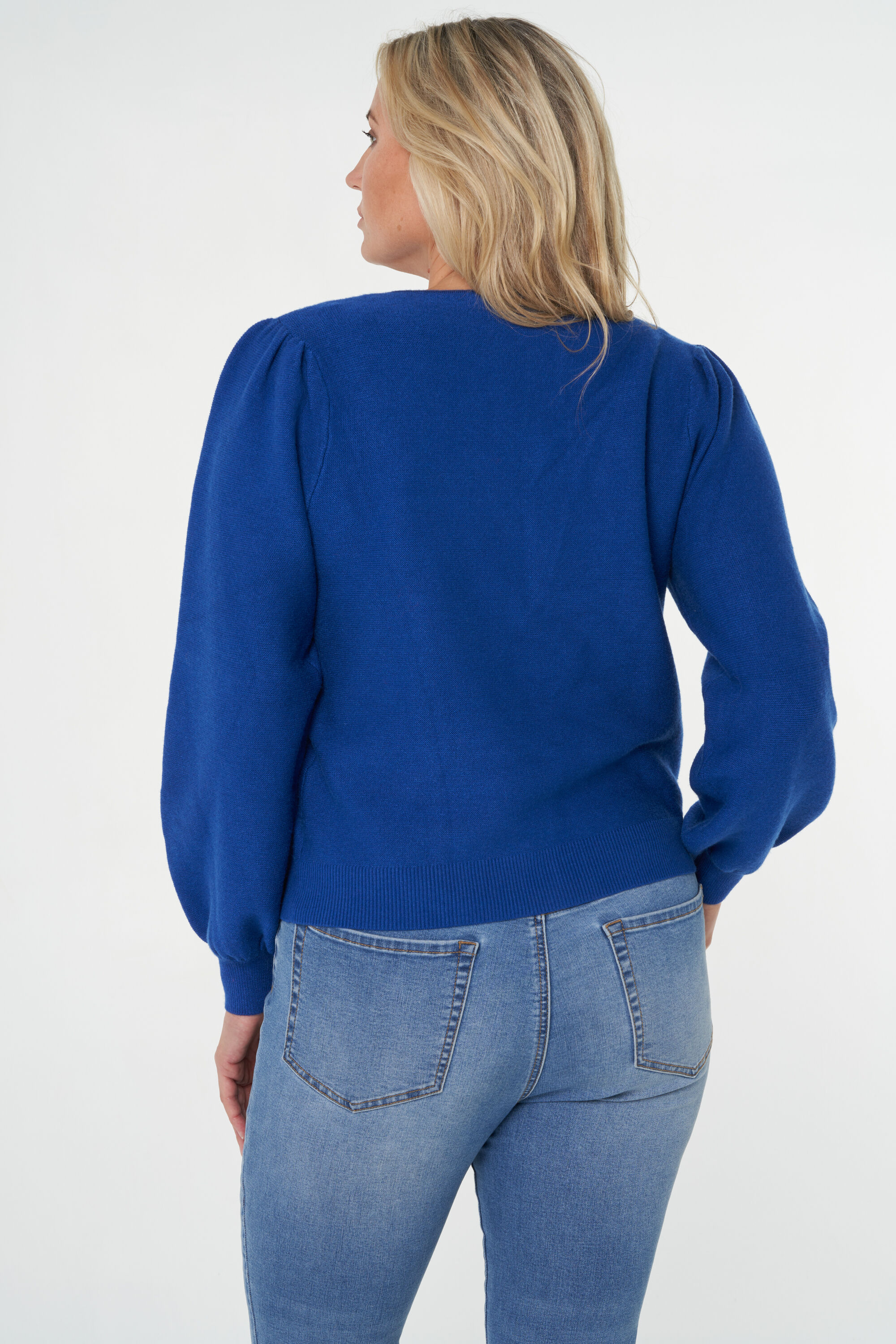 Feinstrick-Cardigan mit Kn&ouml;pfen image number 3