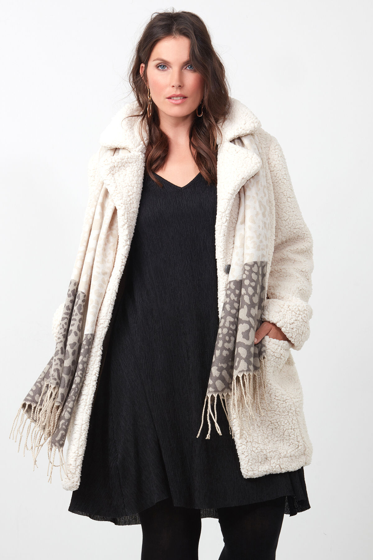 Schal mit Leopardenmuster image number 0