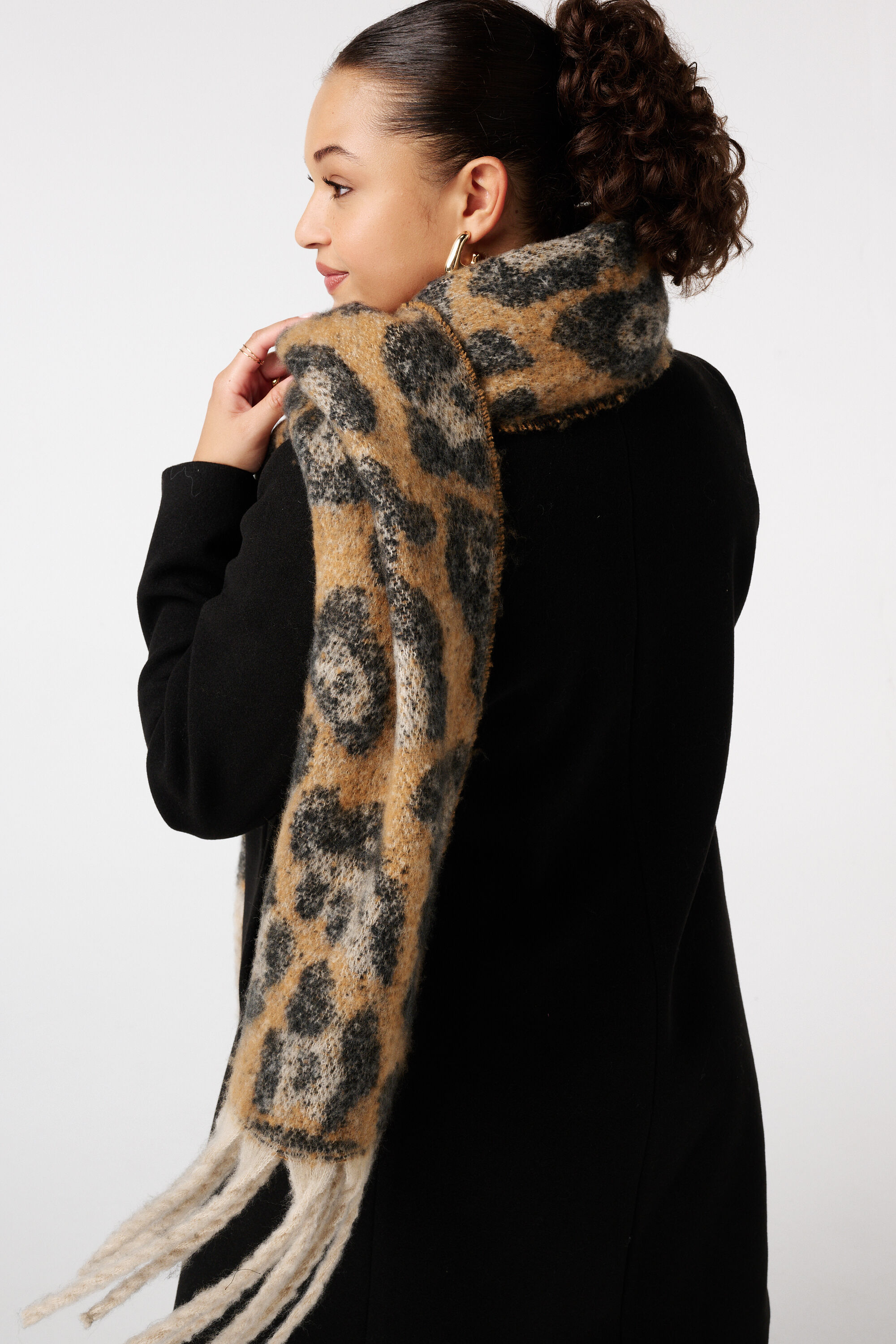 Schal mit Print image number 3