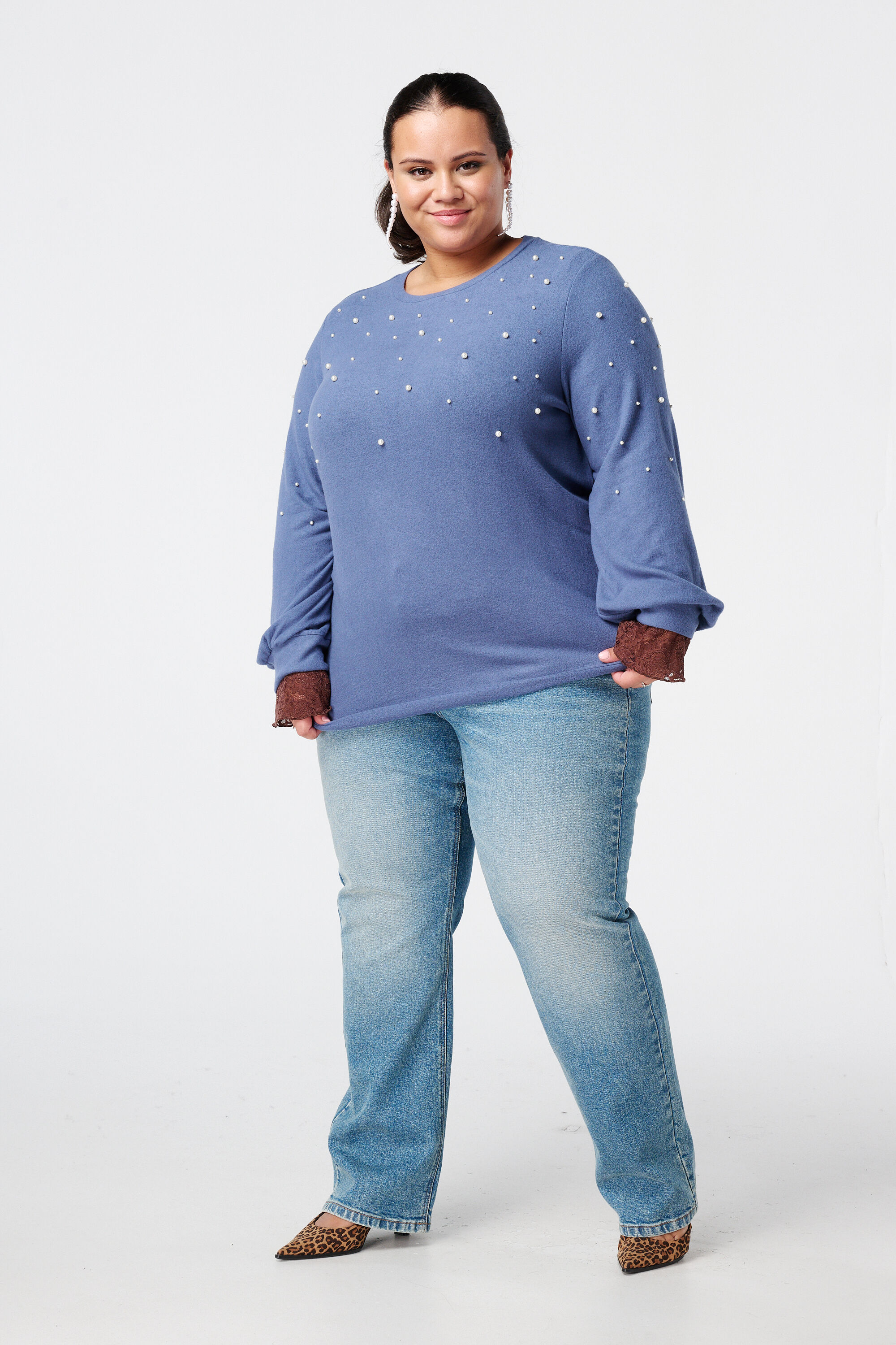 Brushed Sweater mit Perlenaufdruck image number 5