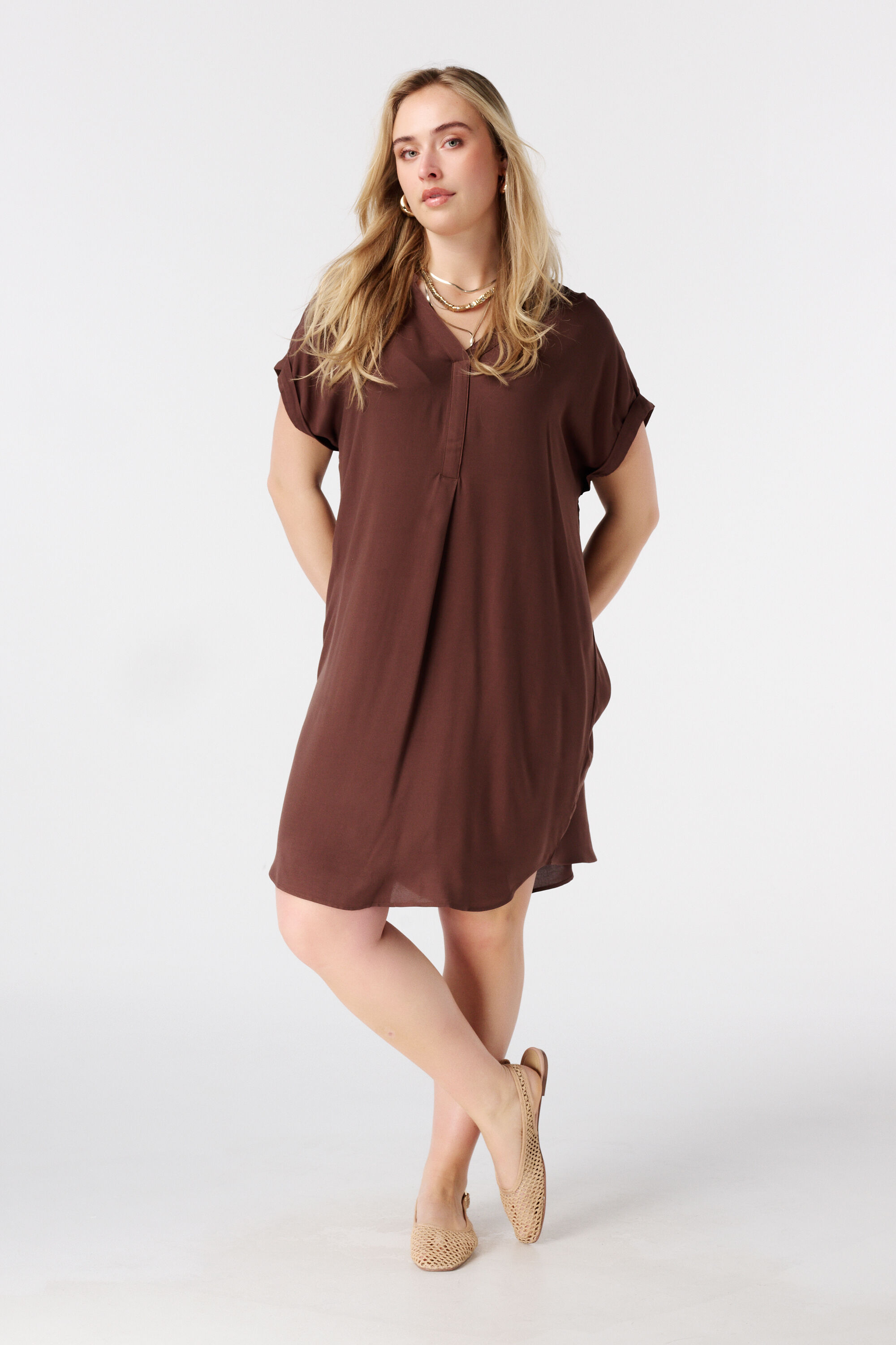 Kleid mit V Ausschnitt