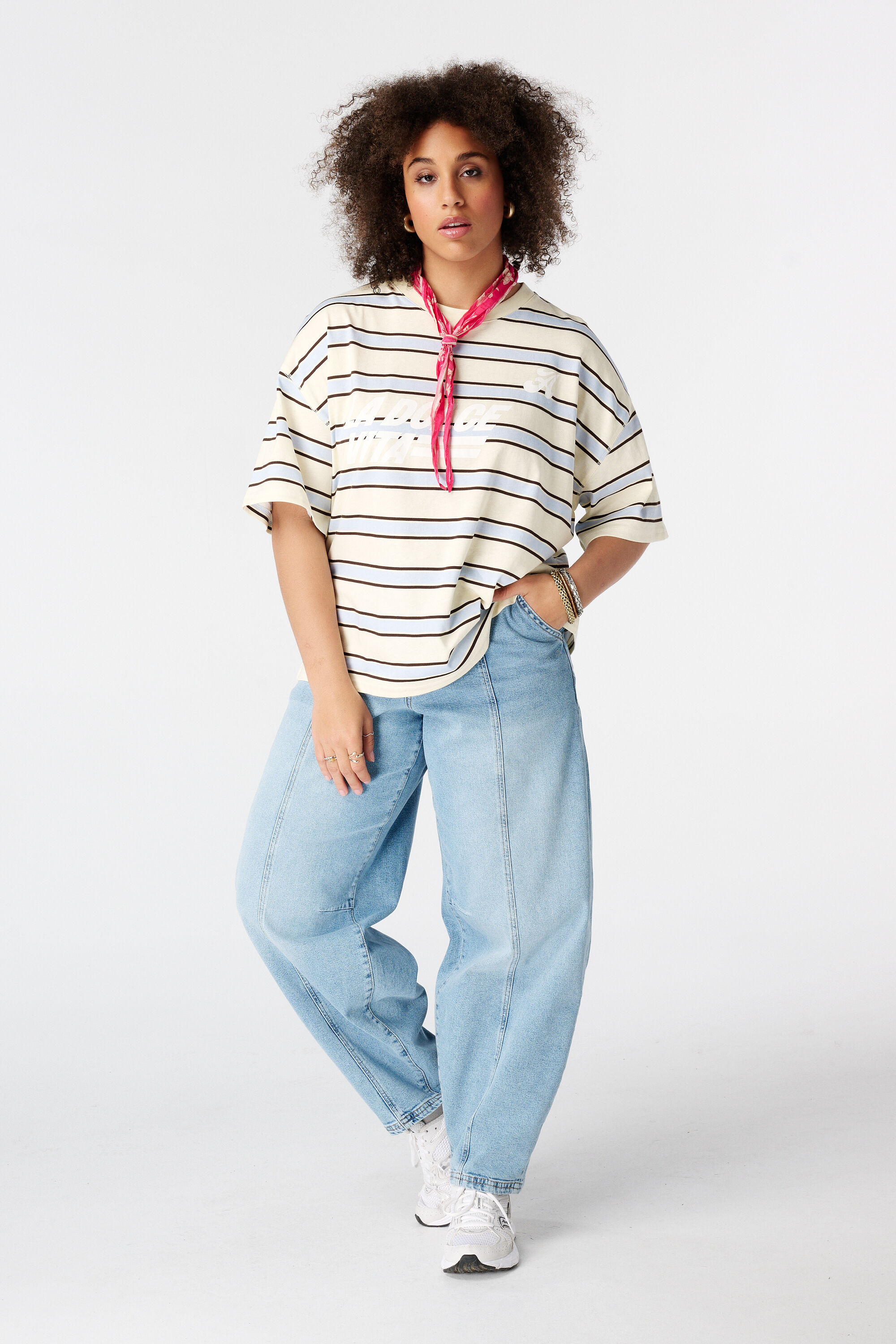 Oversized T Shirt mit Motiv image number 5