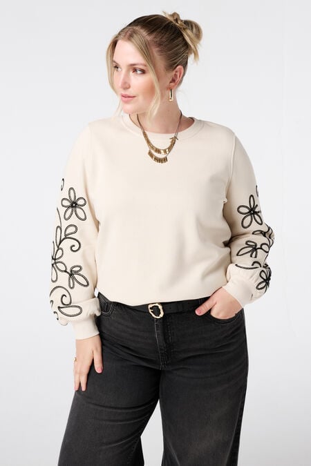 Pullover mit Stickdetails Pullover mit Stickdetails