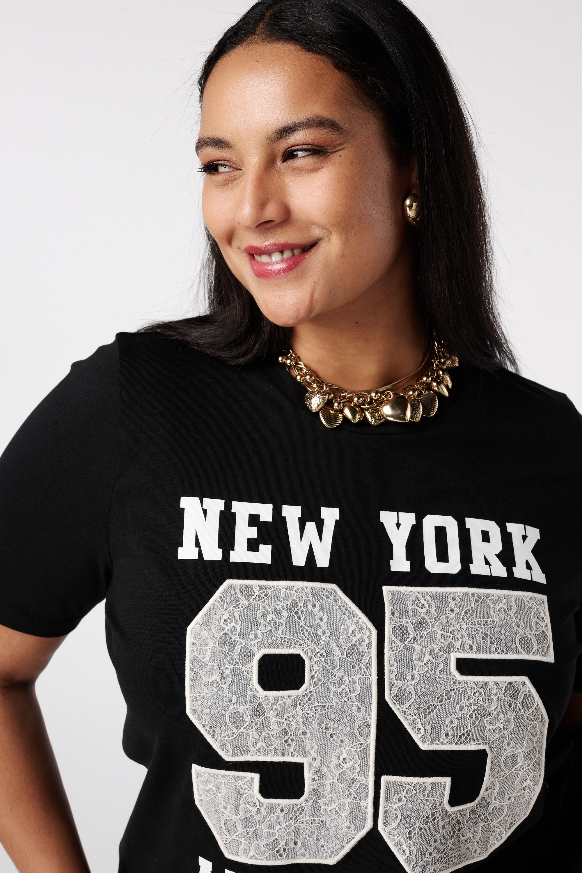 T-Shirt mit Aufdruck image number 4