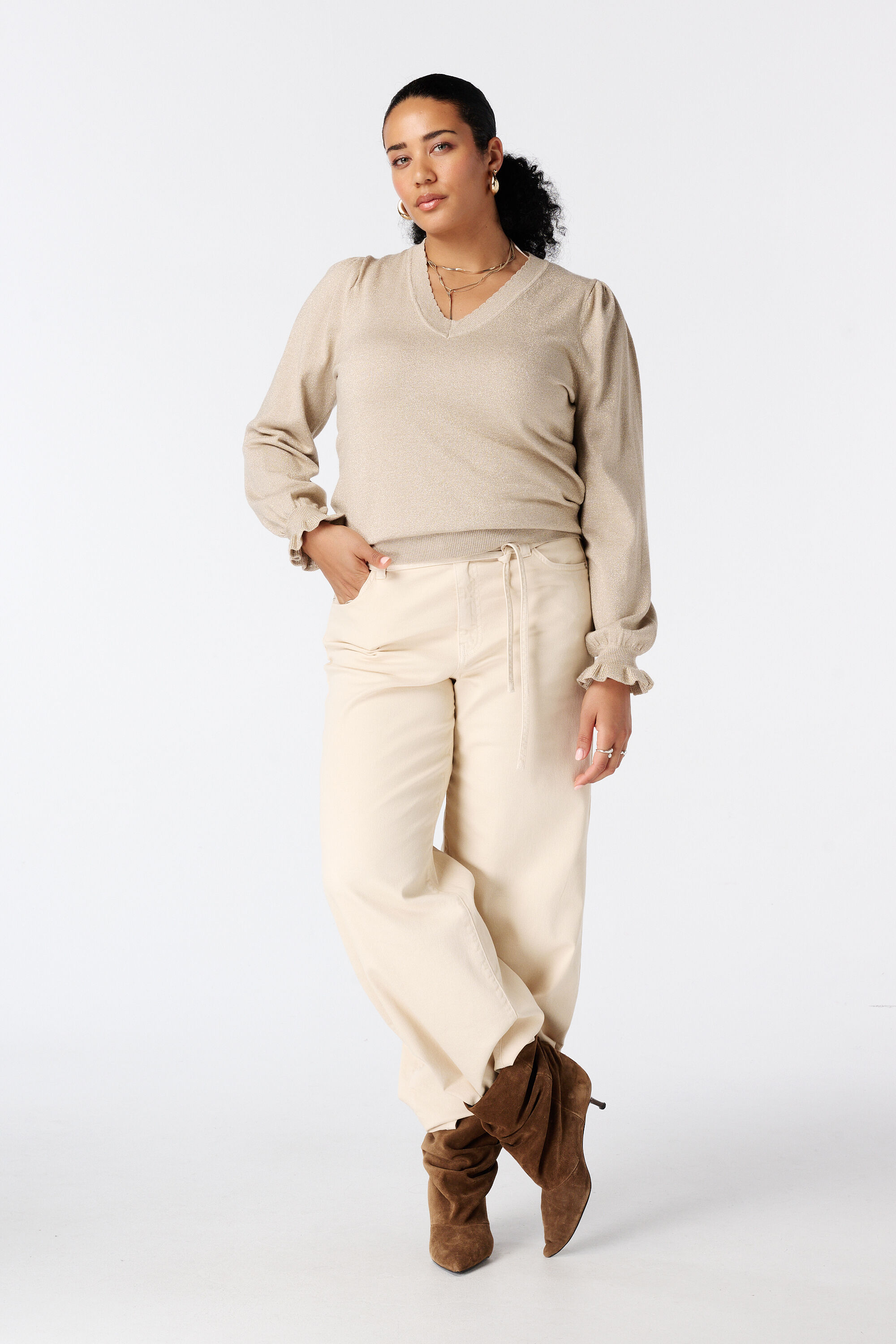 Pullover mit V-Ausschnitt image number 5