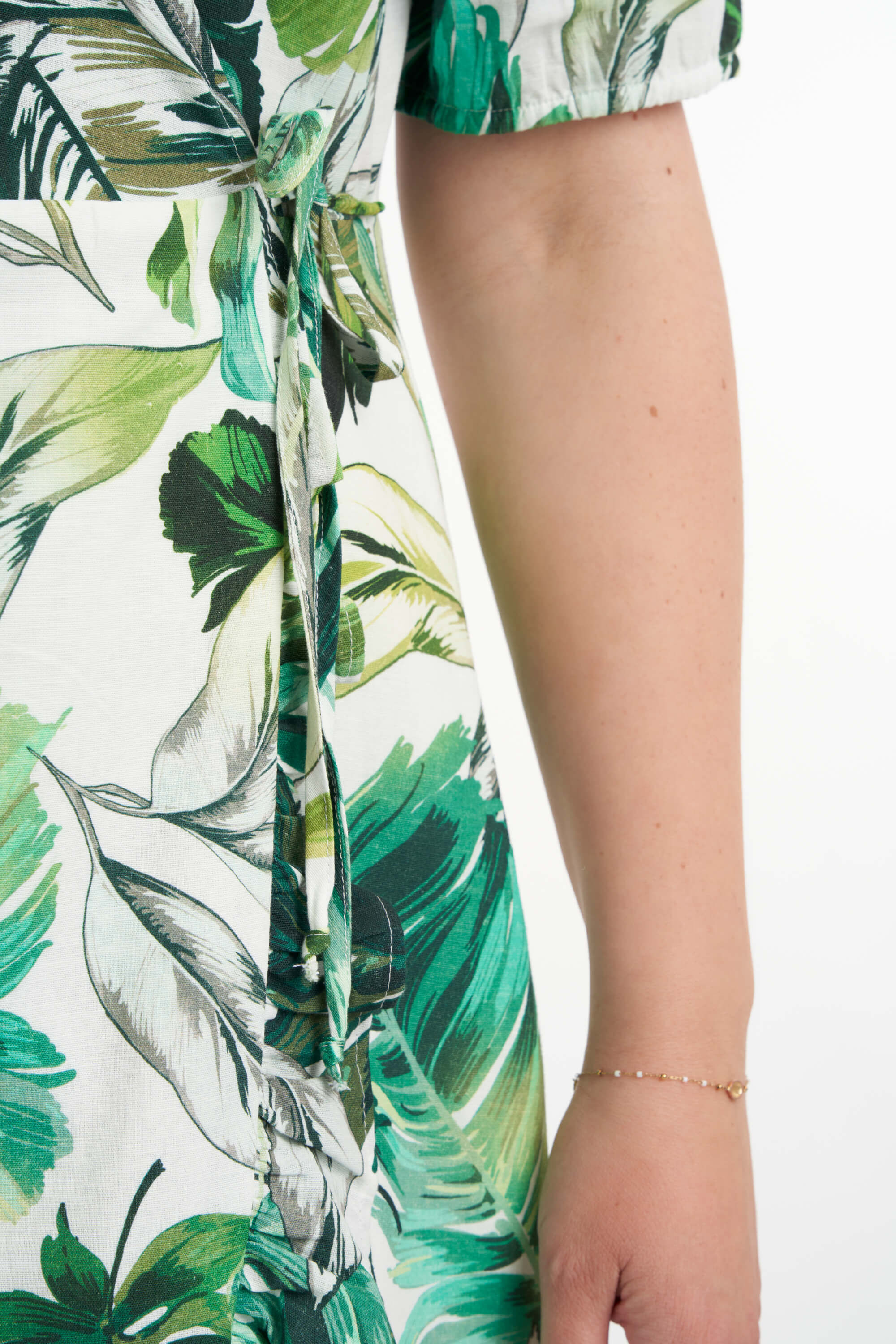 Kleid mit Blatt-Print image number 5