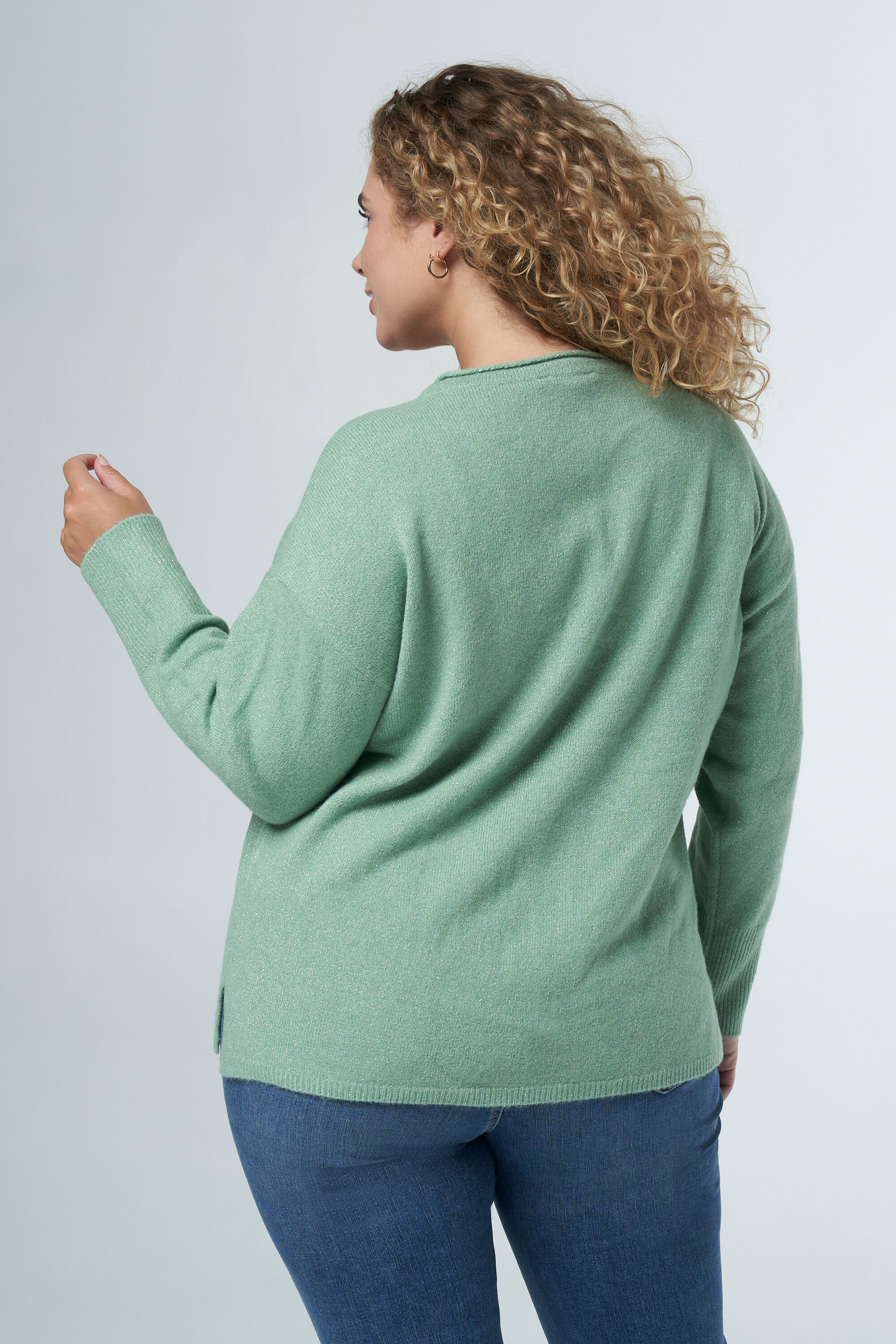 Pullover mit Glitzerdetail image number 3