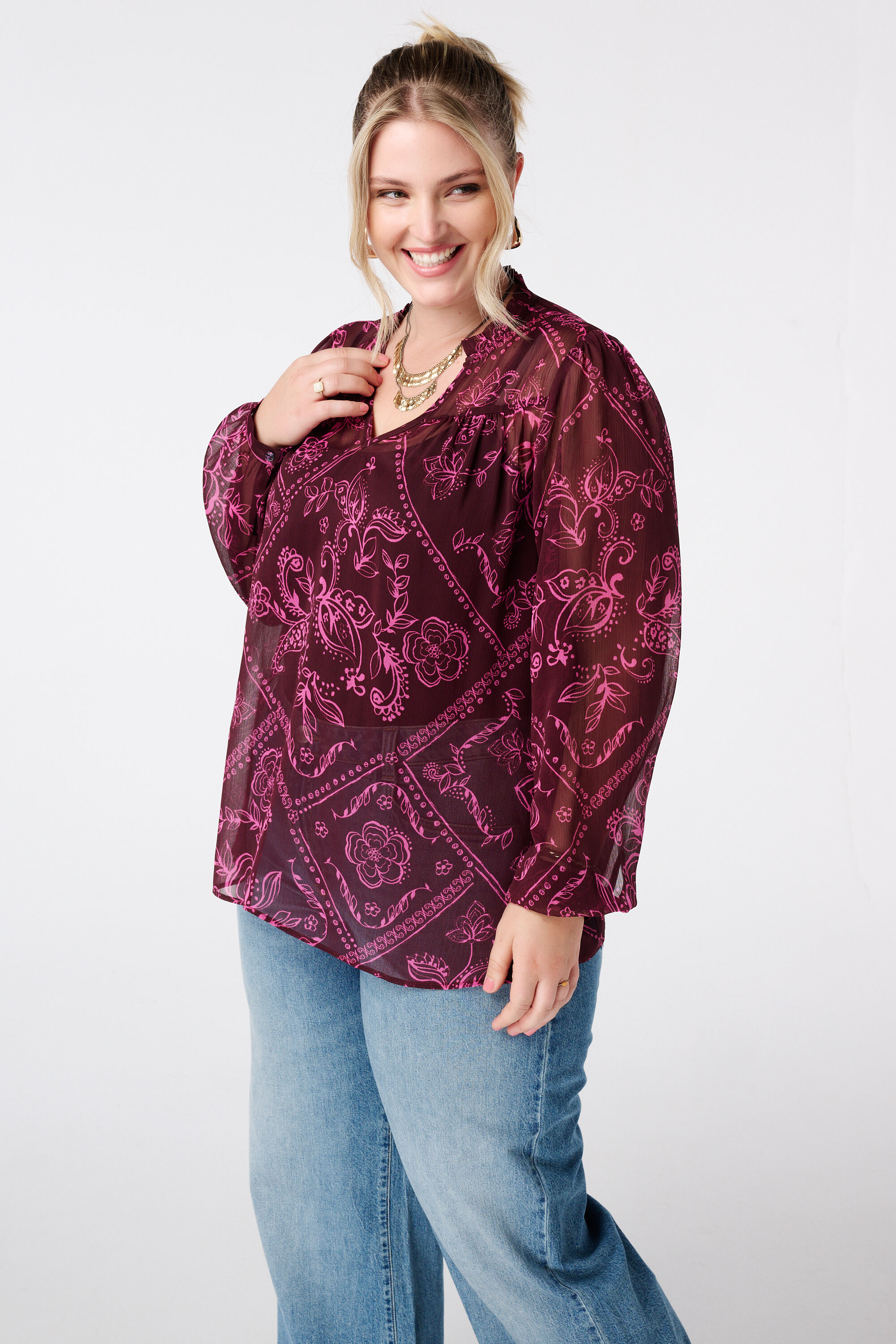 Transparente Bluse mit Print