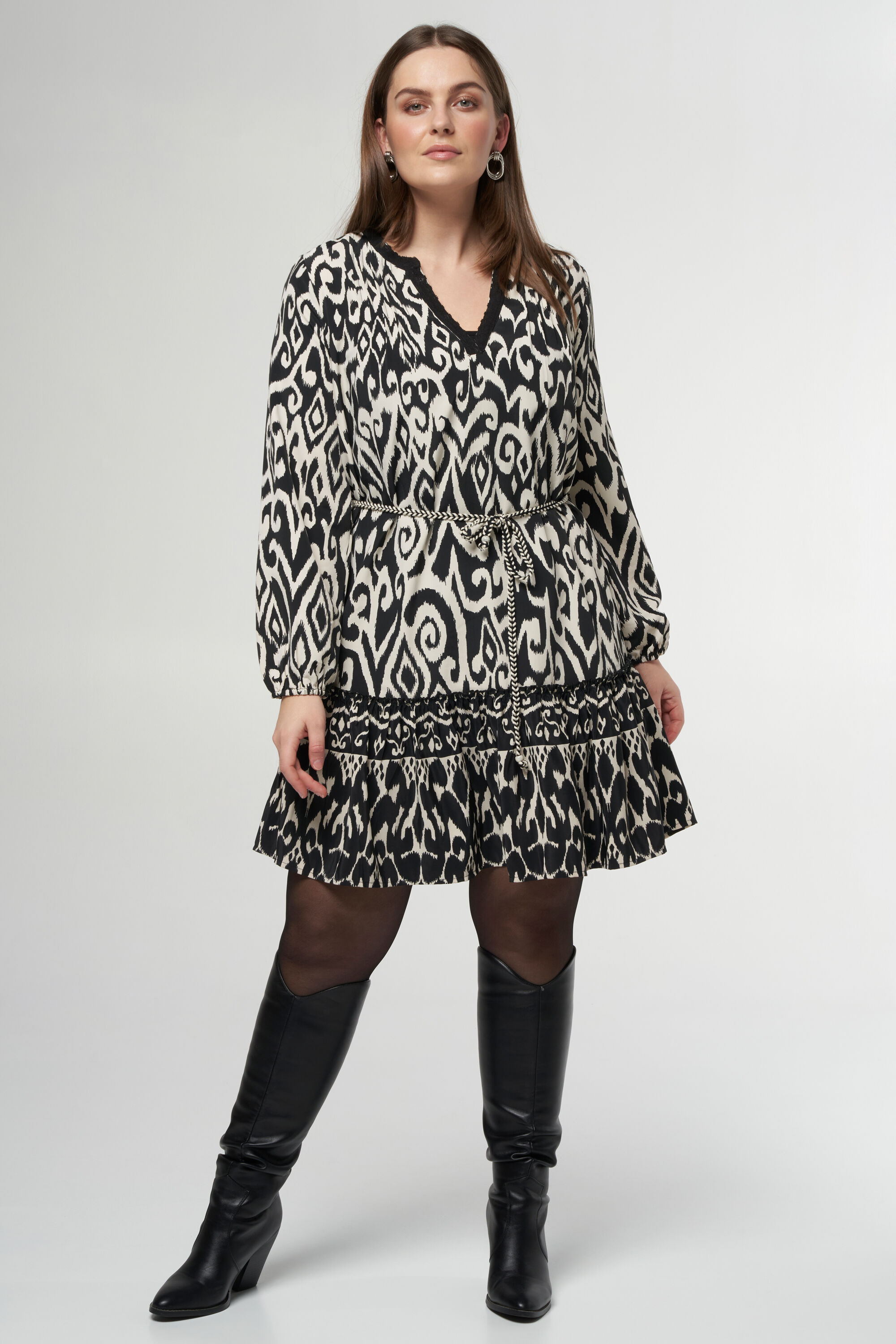 Kleid mit Print image number 6