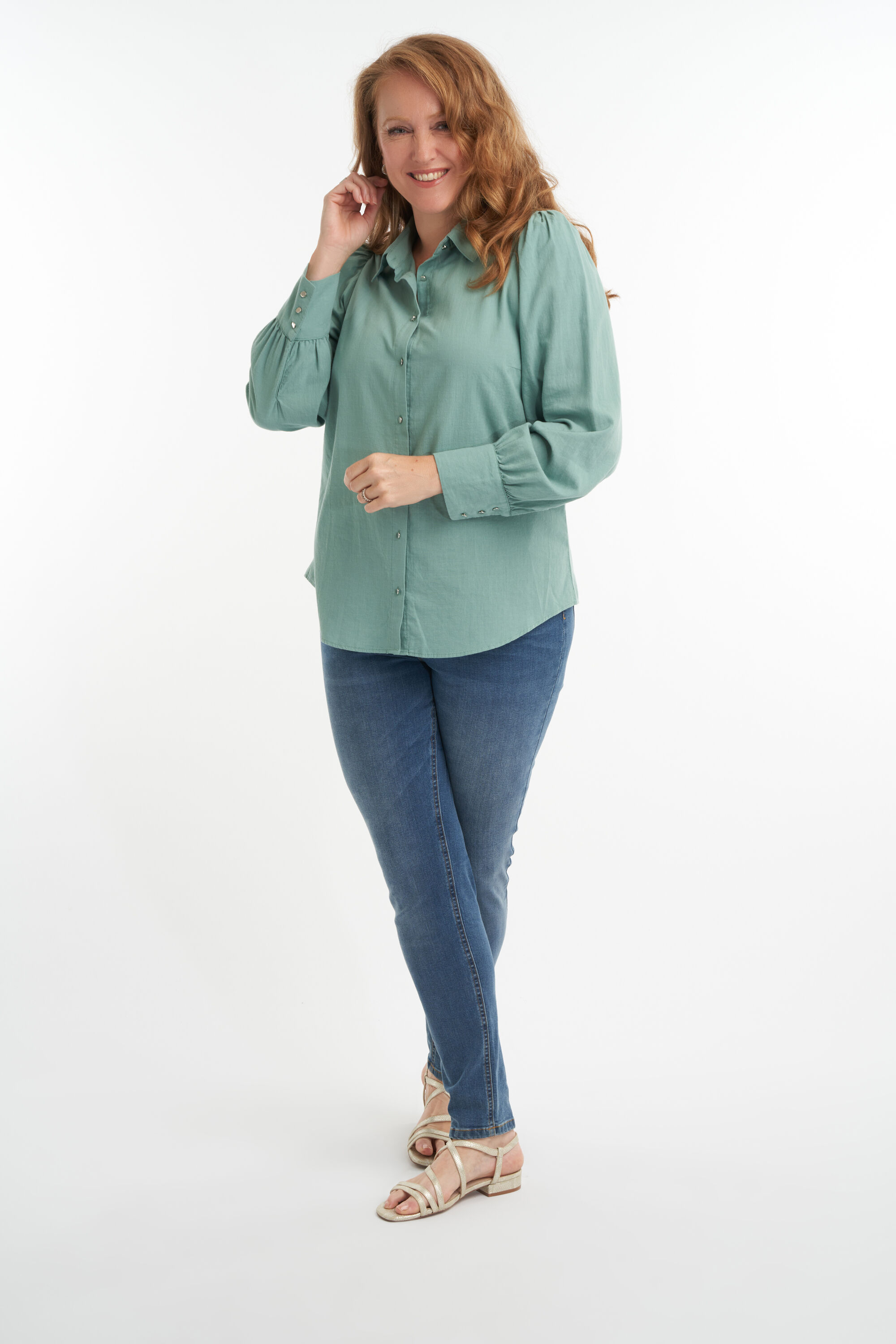 Bluse mit bauschigen &Auml;rmeln  image number 6