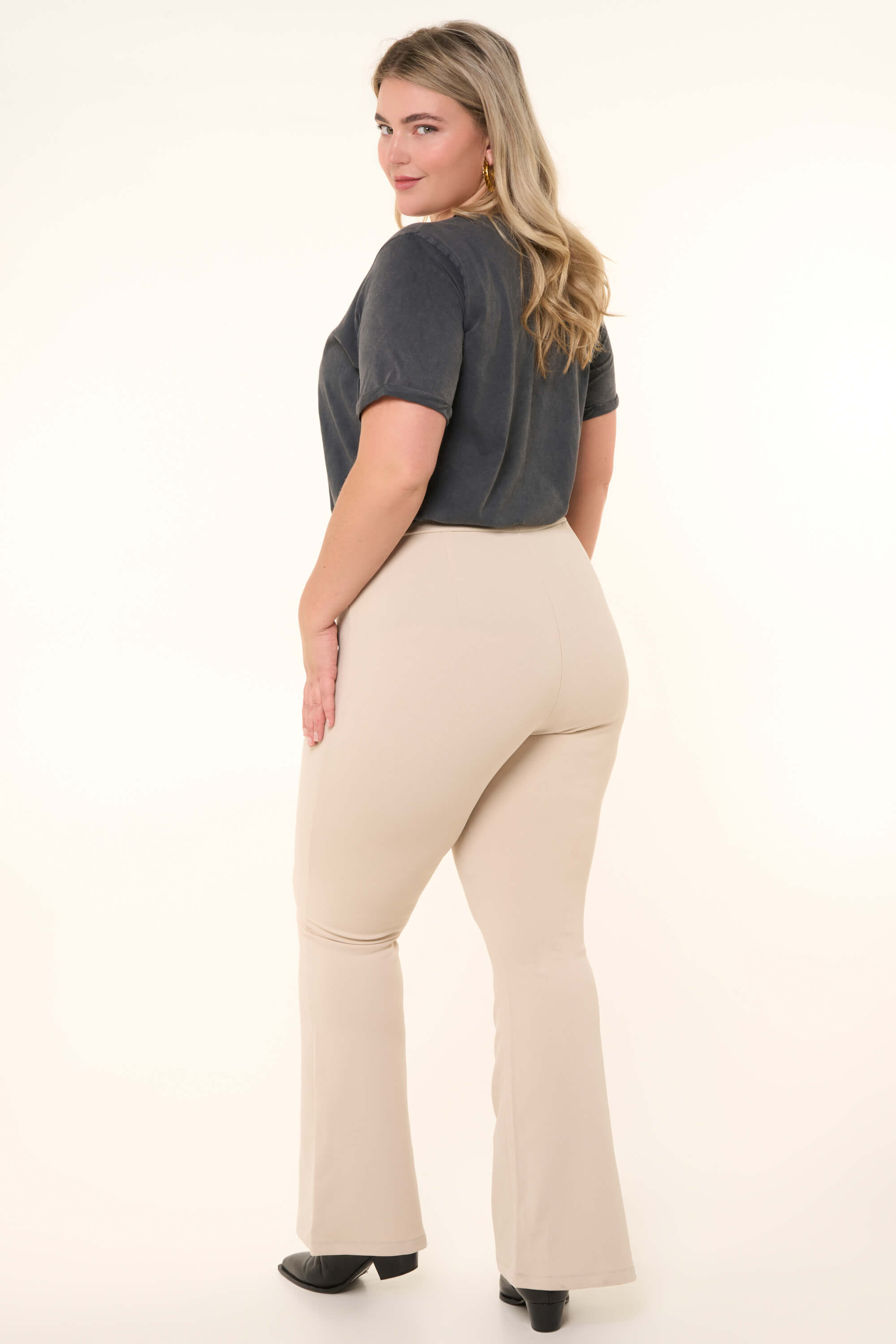 Ausgestellte Leggings  image number 4
