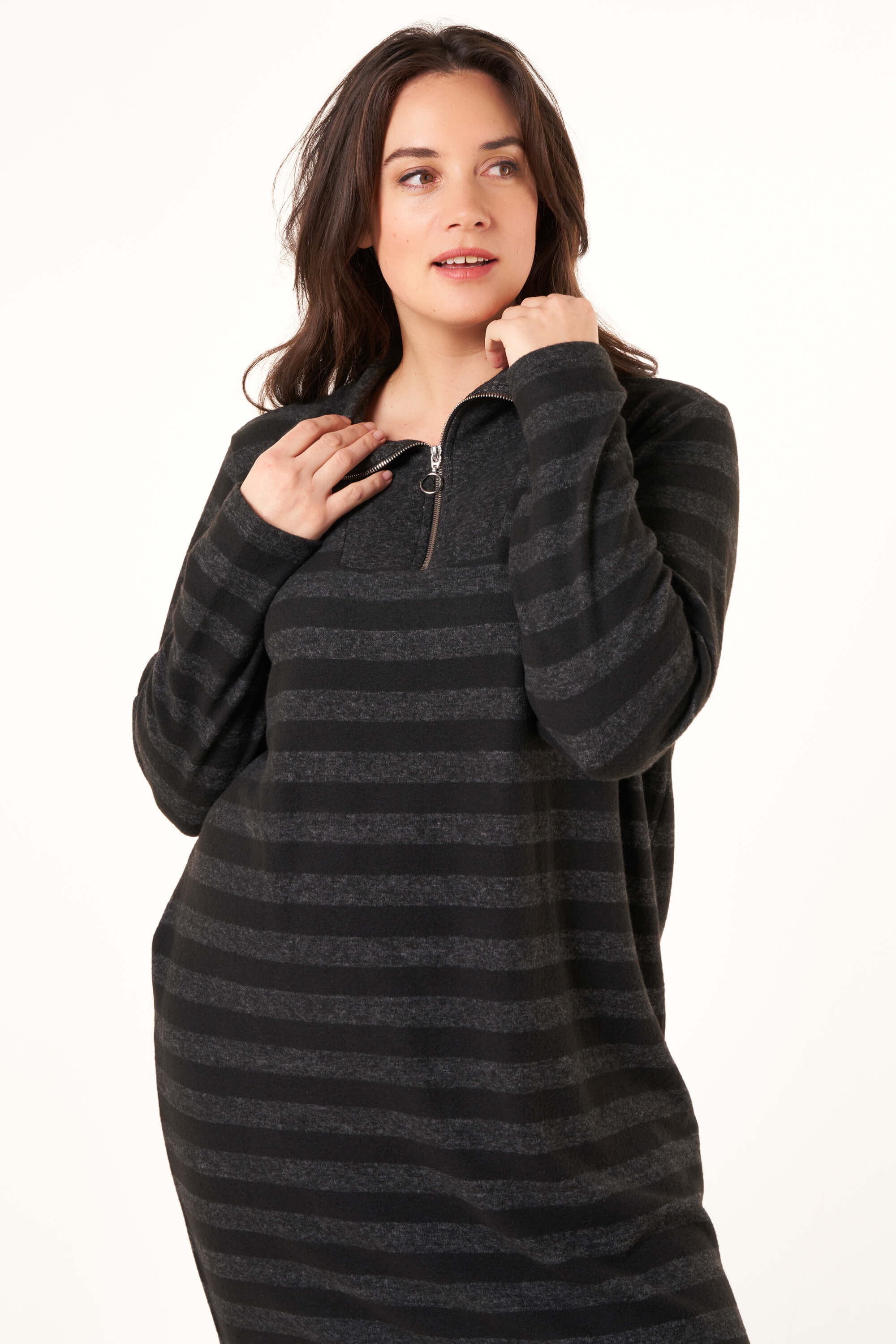 Kleid mit Rei&szlig;verschluss image number 4