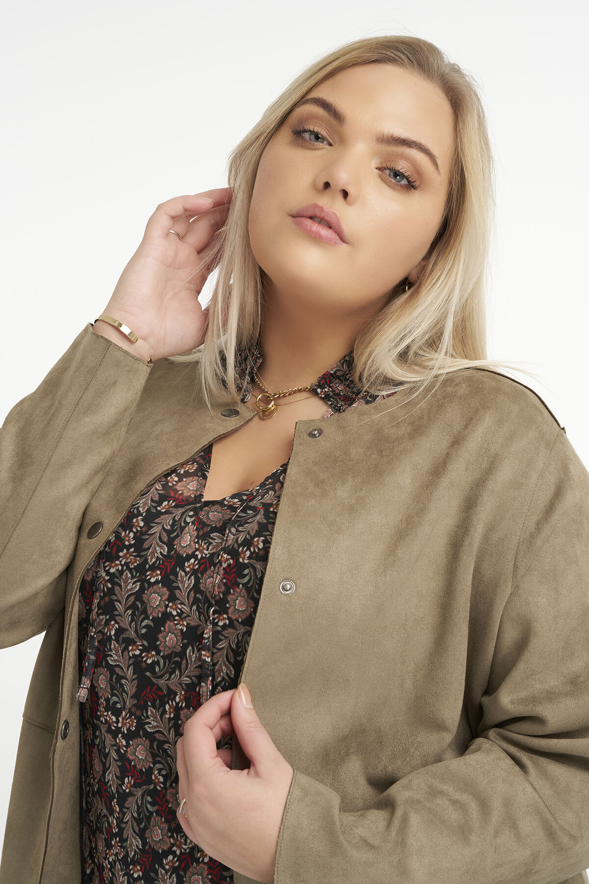 Wildlederimitat-Jacke mit Rundkragen image number 4