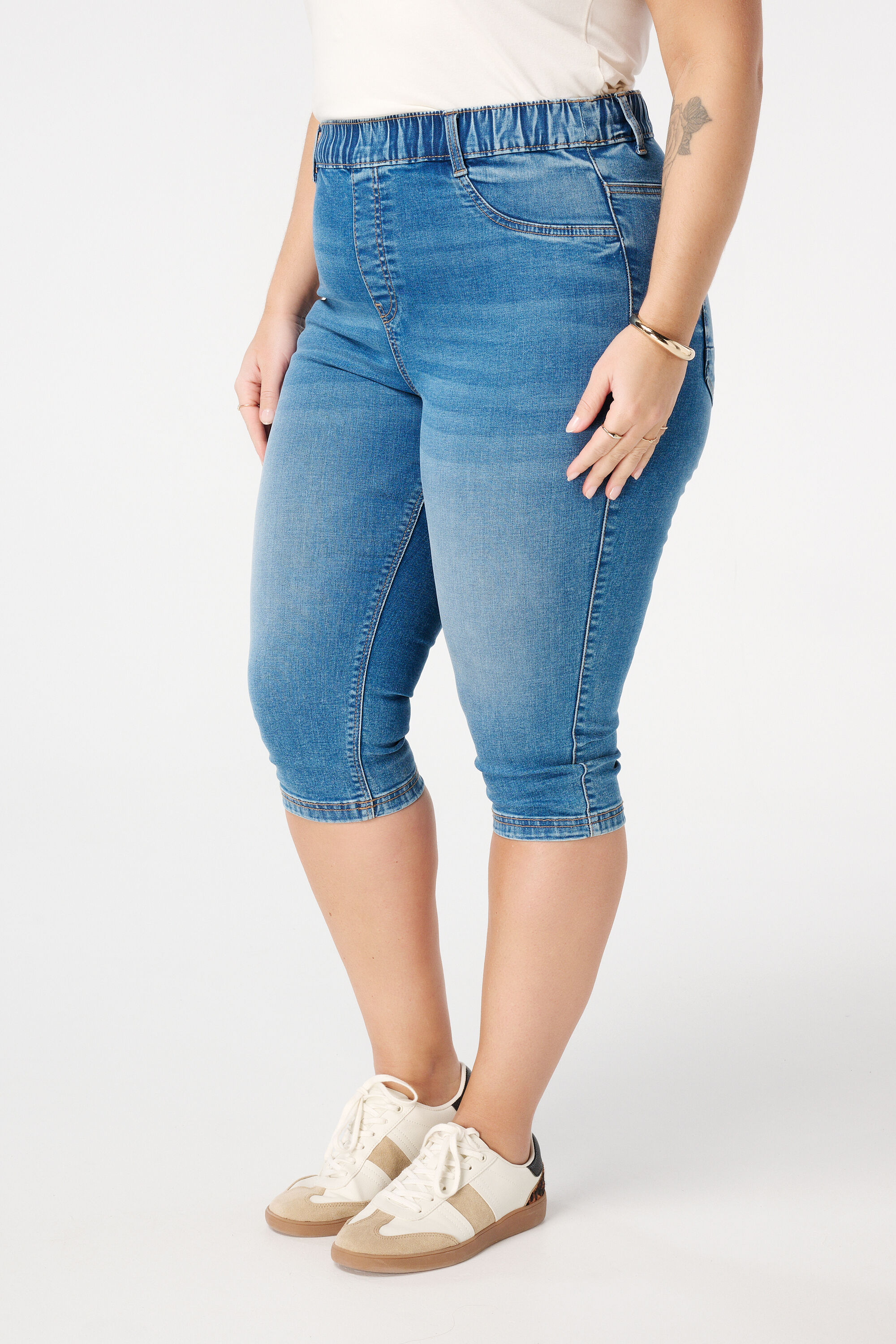 Capri-Treggings  image number 5