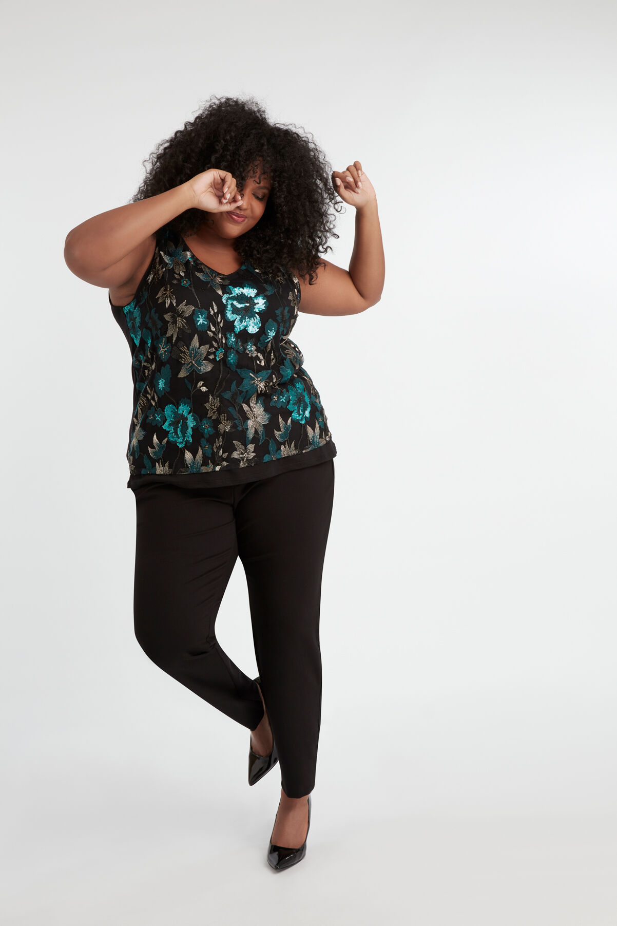 Besticktes Top image number 4