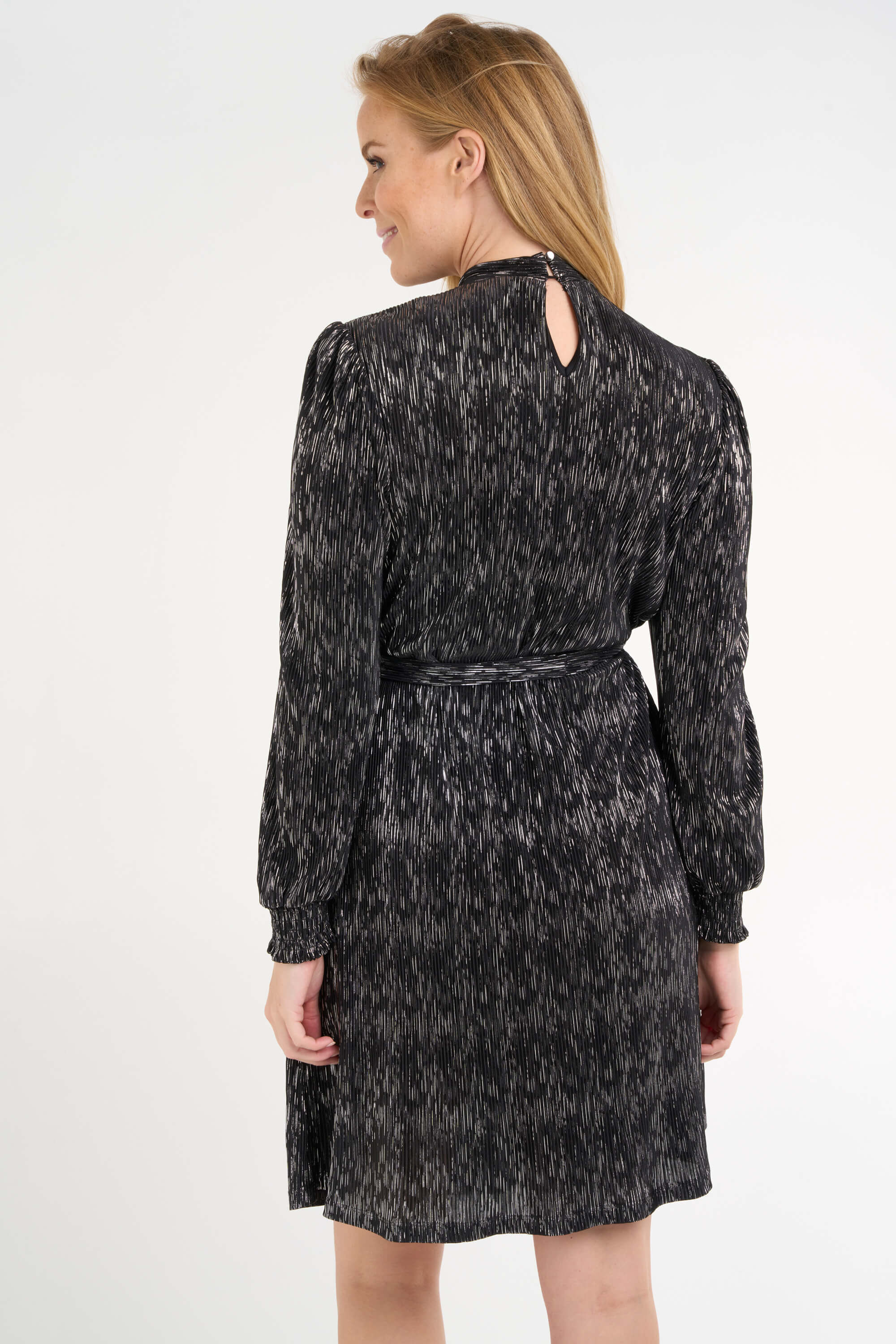 Glitzerkleid mit G&uuml;rtel image number 4