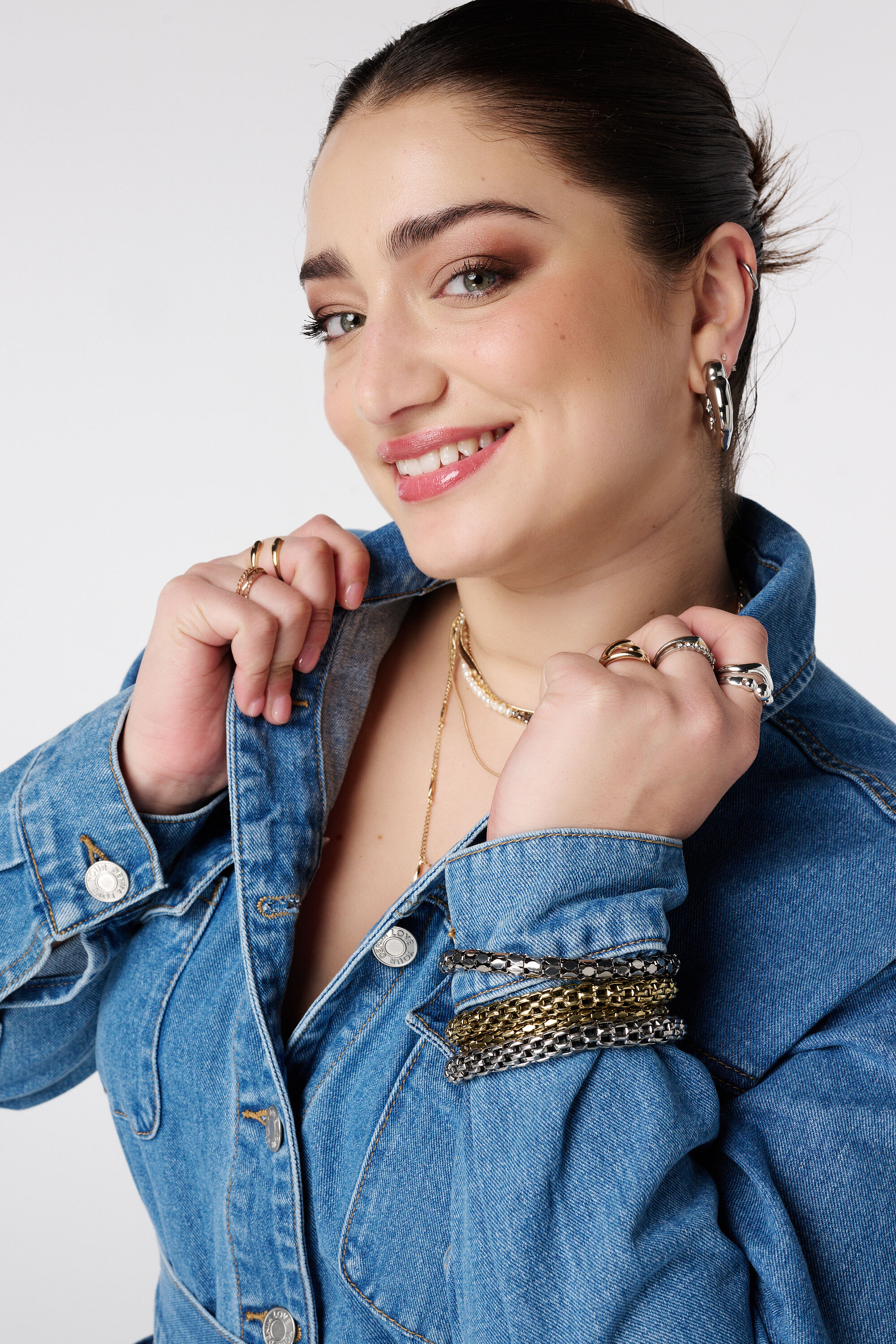 Jeansjacke mit Tailleng&uuml;rtel image number 4