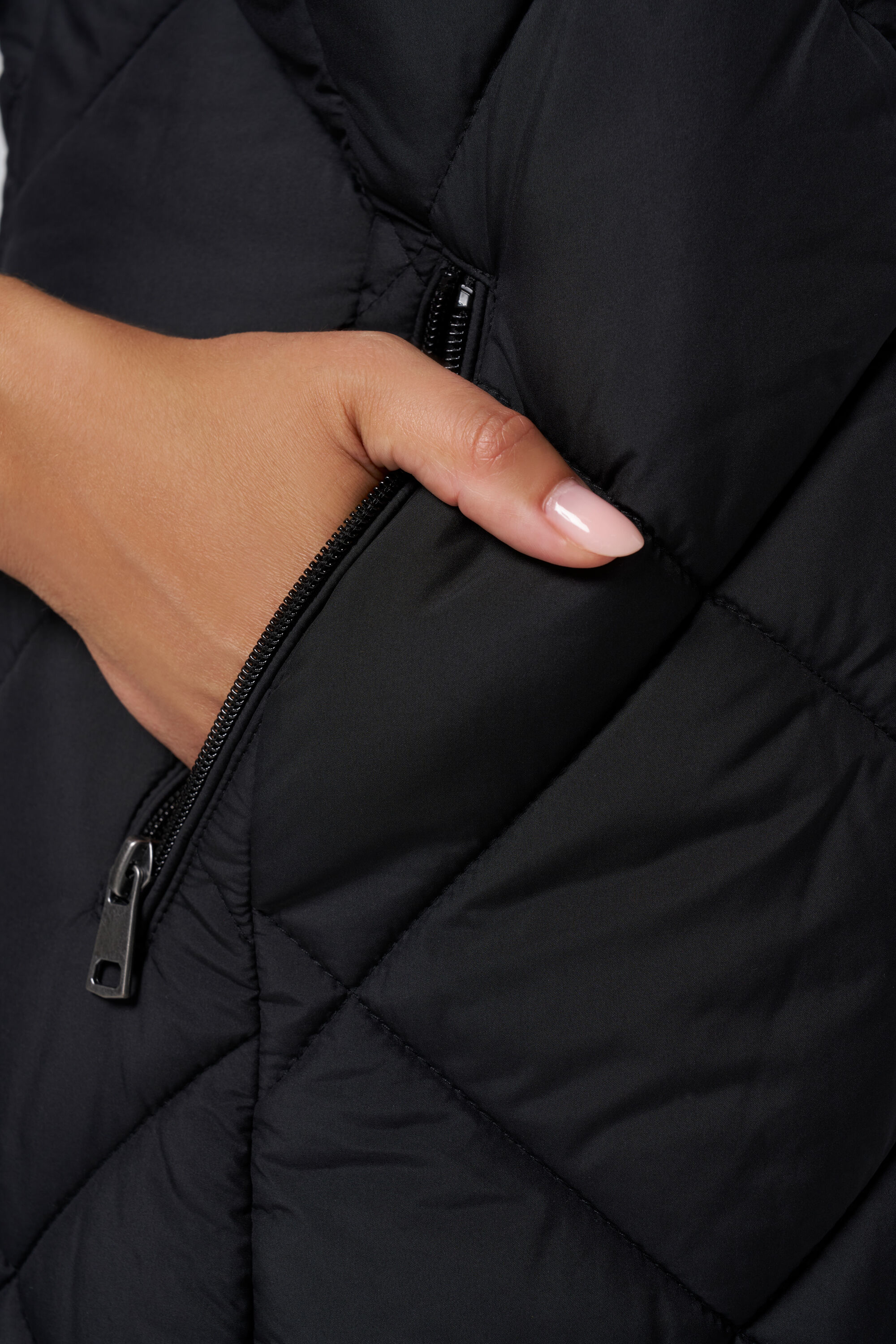 Gesteppte Thermoweste image number 4