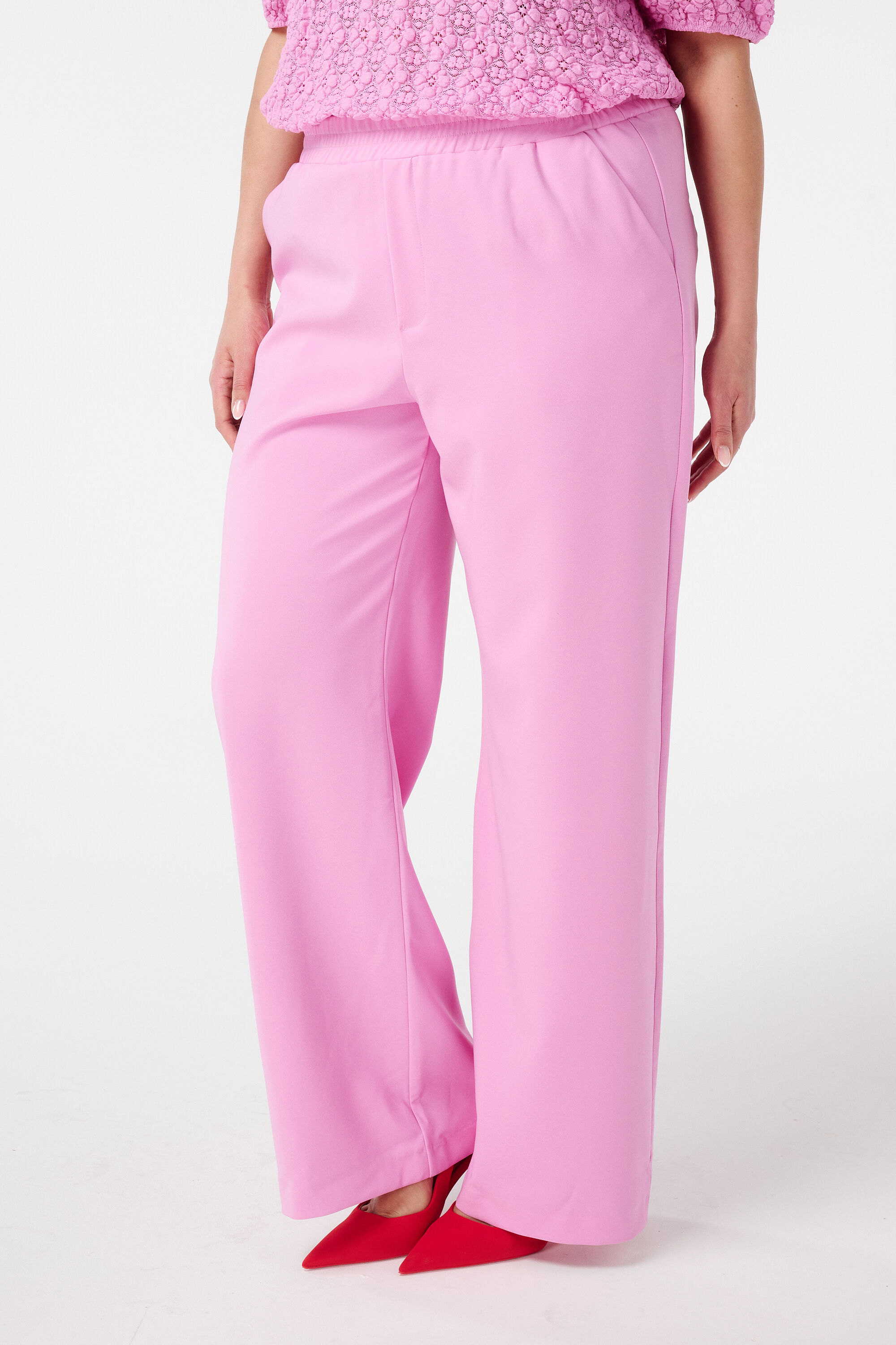 Hose mit elastischem Bund und weitem Bein  image number 5