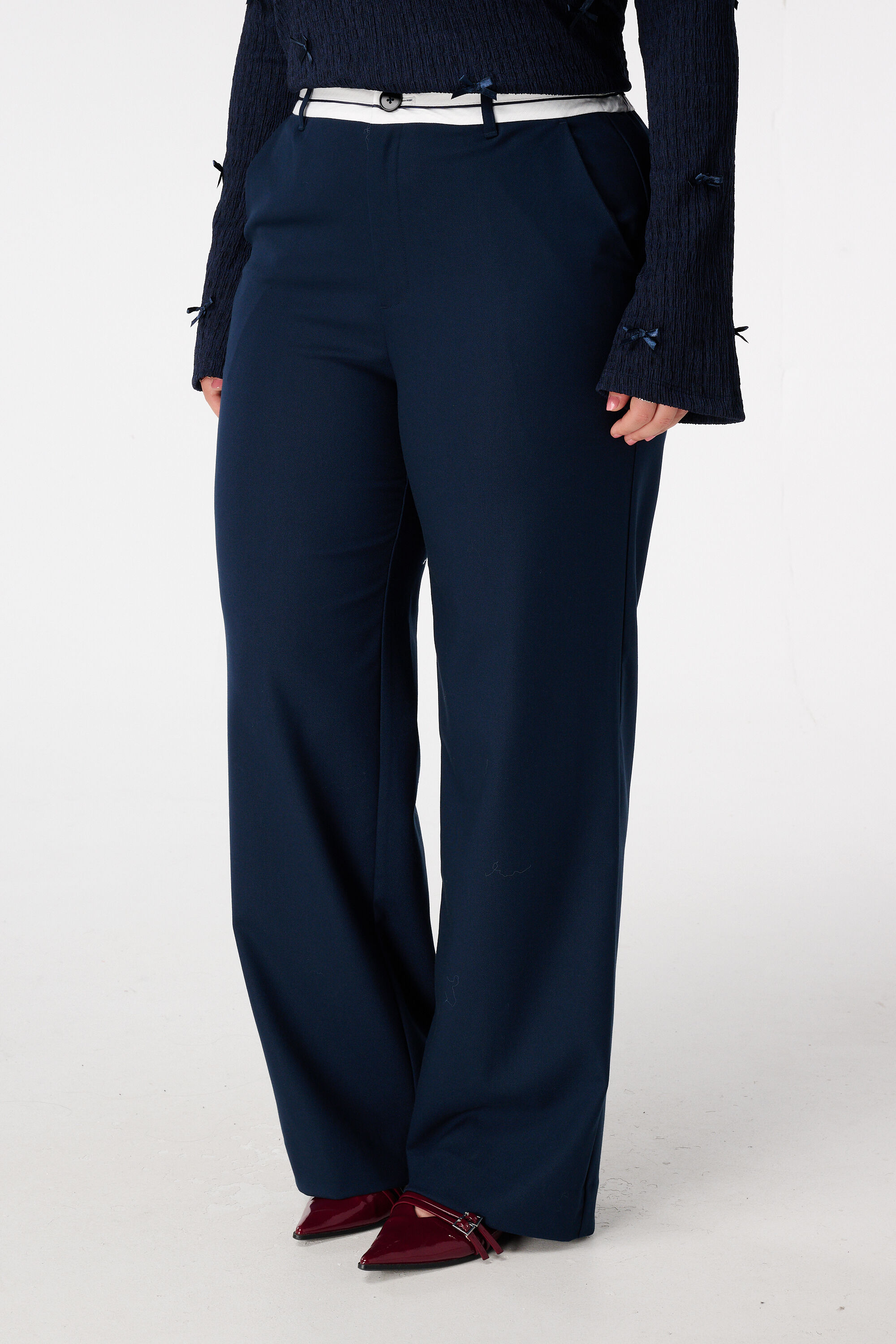 Wide-Leg-Hose mit Kontrastdetail image number 5