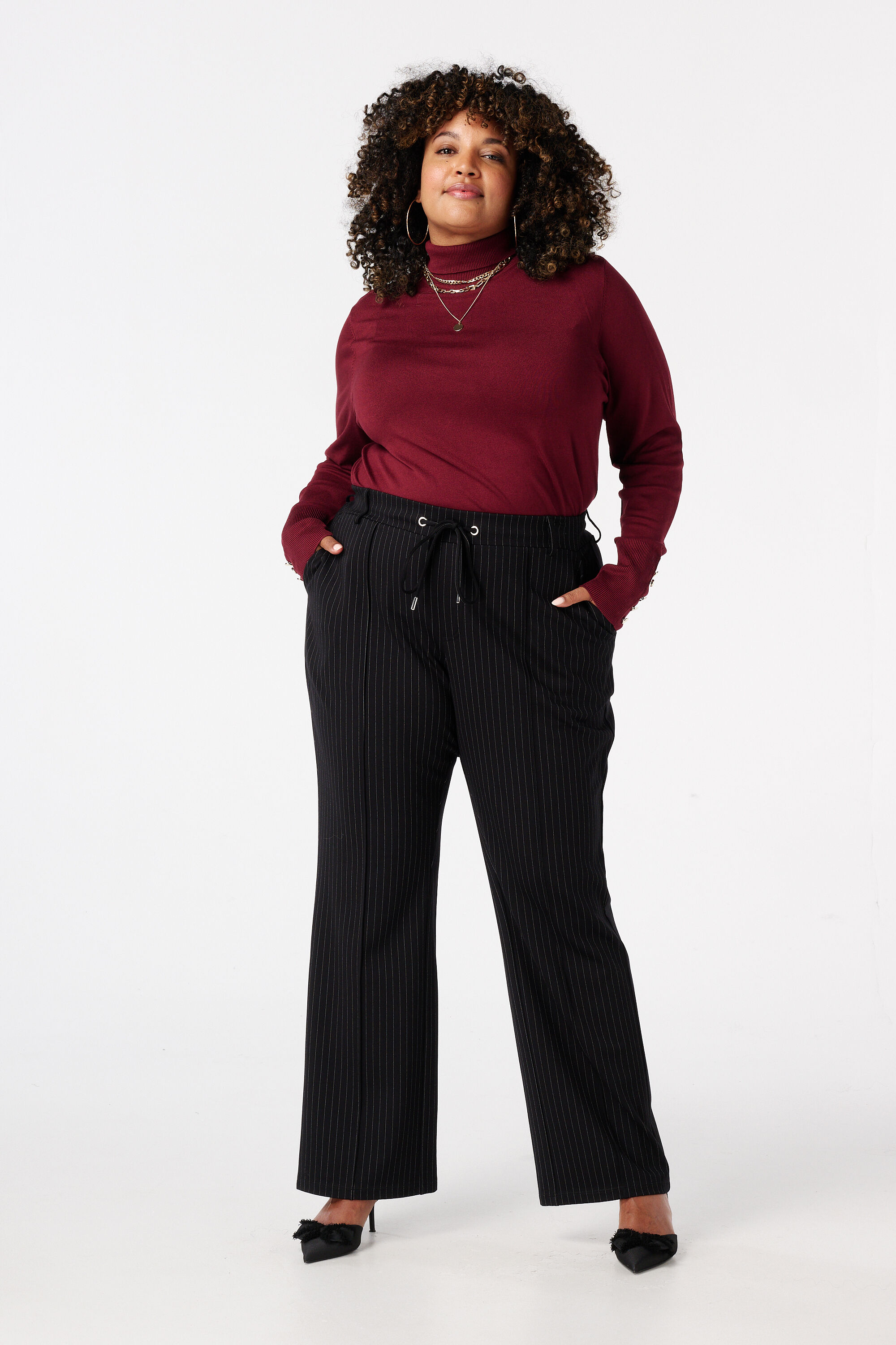 Hose mit elastischem Bund und Nadelstreifen image number 0