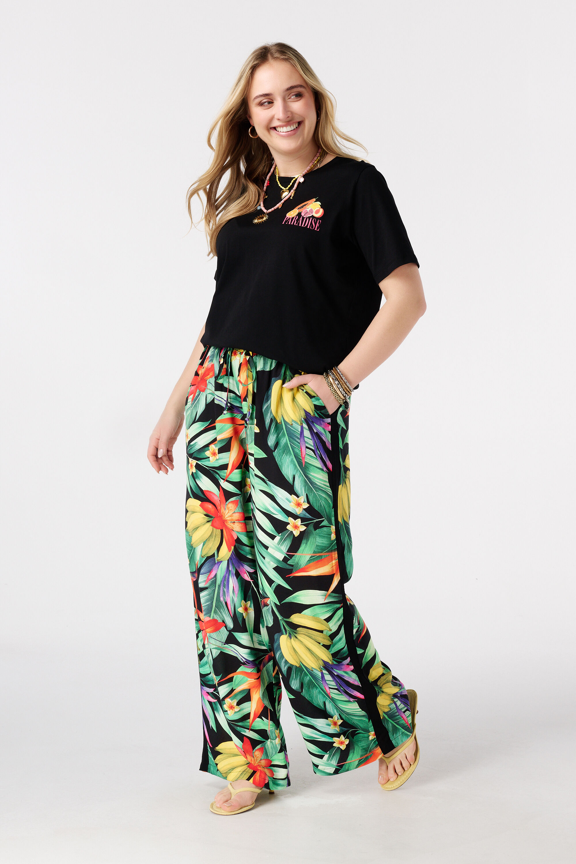 T-Shirt mit R&uuml;ckenprint image number 5