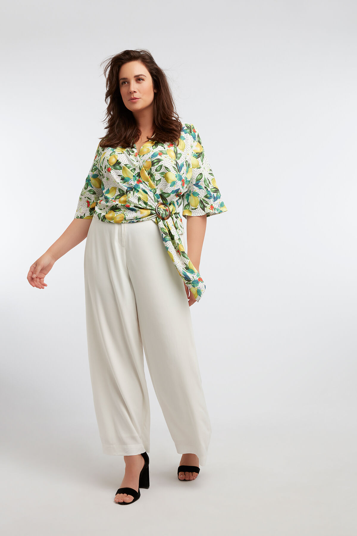 Hose im Leinen-Look mit weitem Bein image number 5