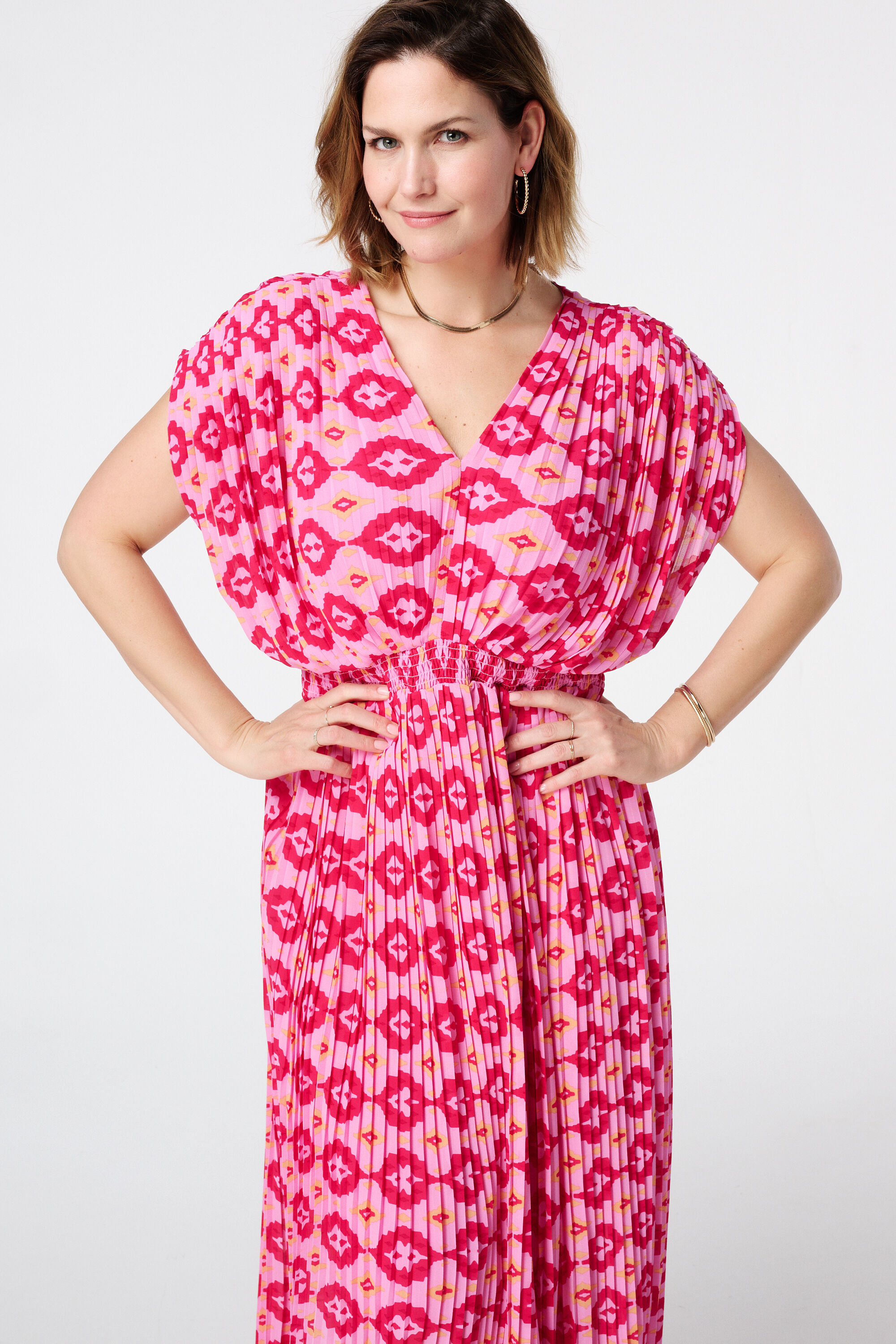 Plissee-Kleid mit Print  image number 4