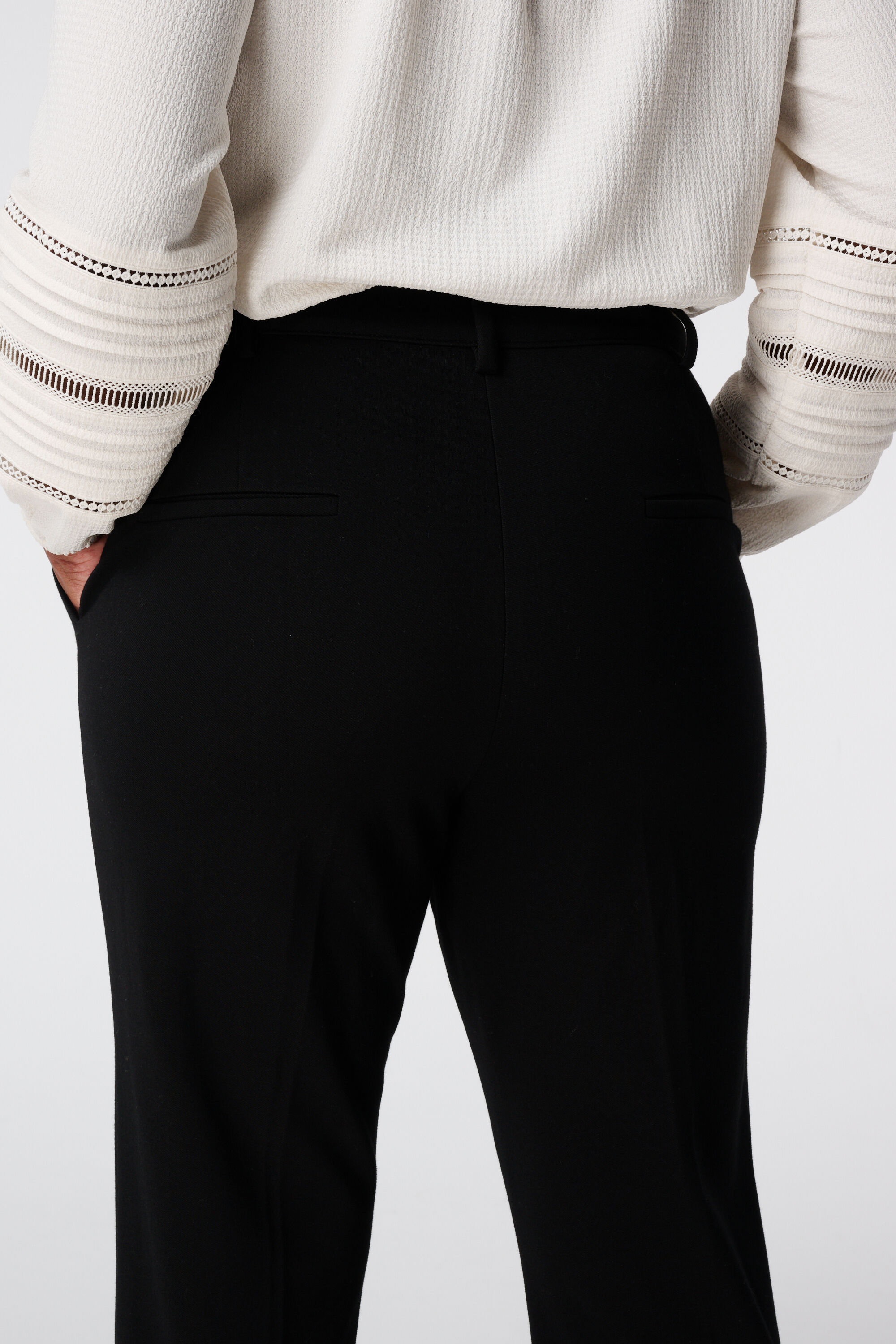 Hose mit Schlitz  image number 4