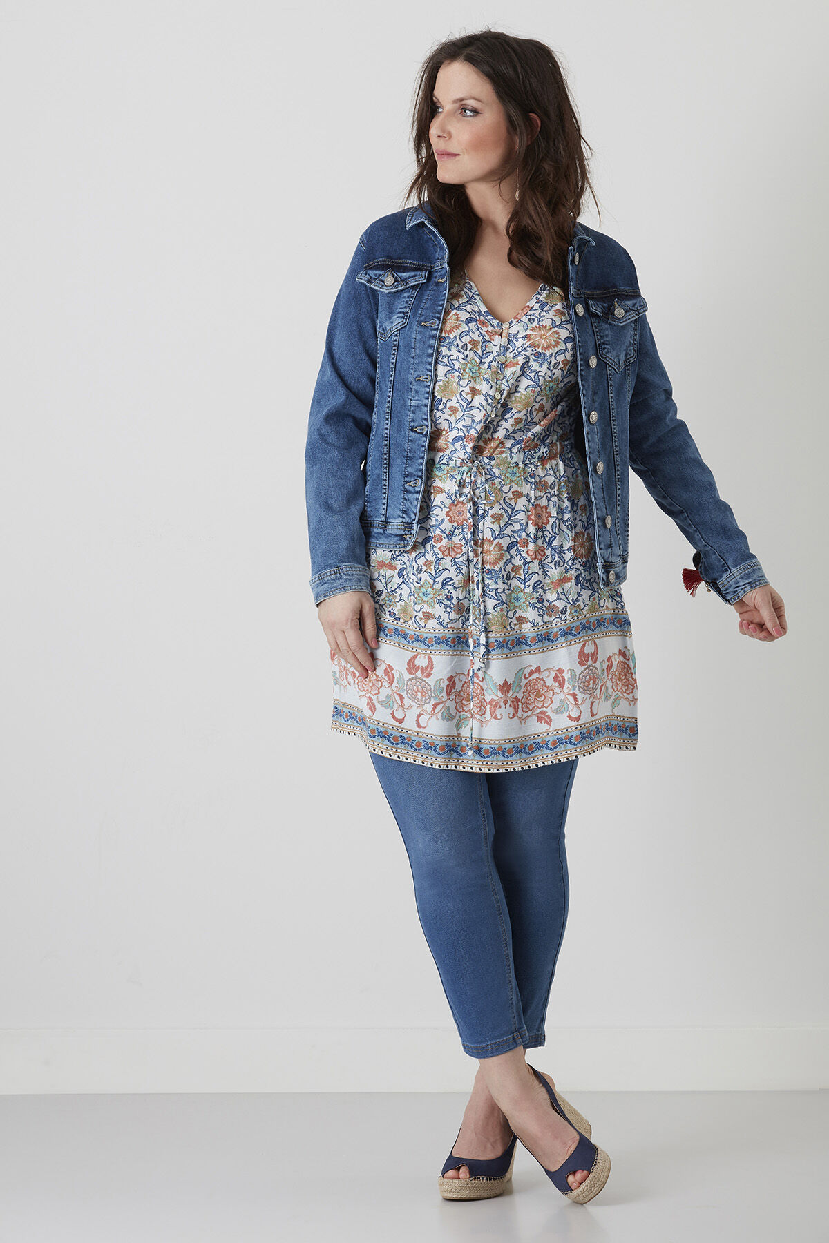 Jeansjacke image number 3