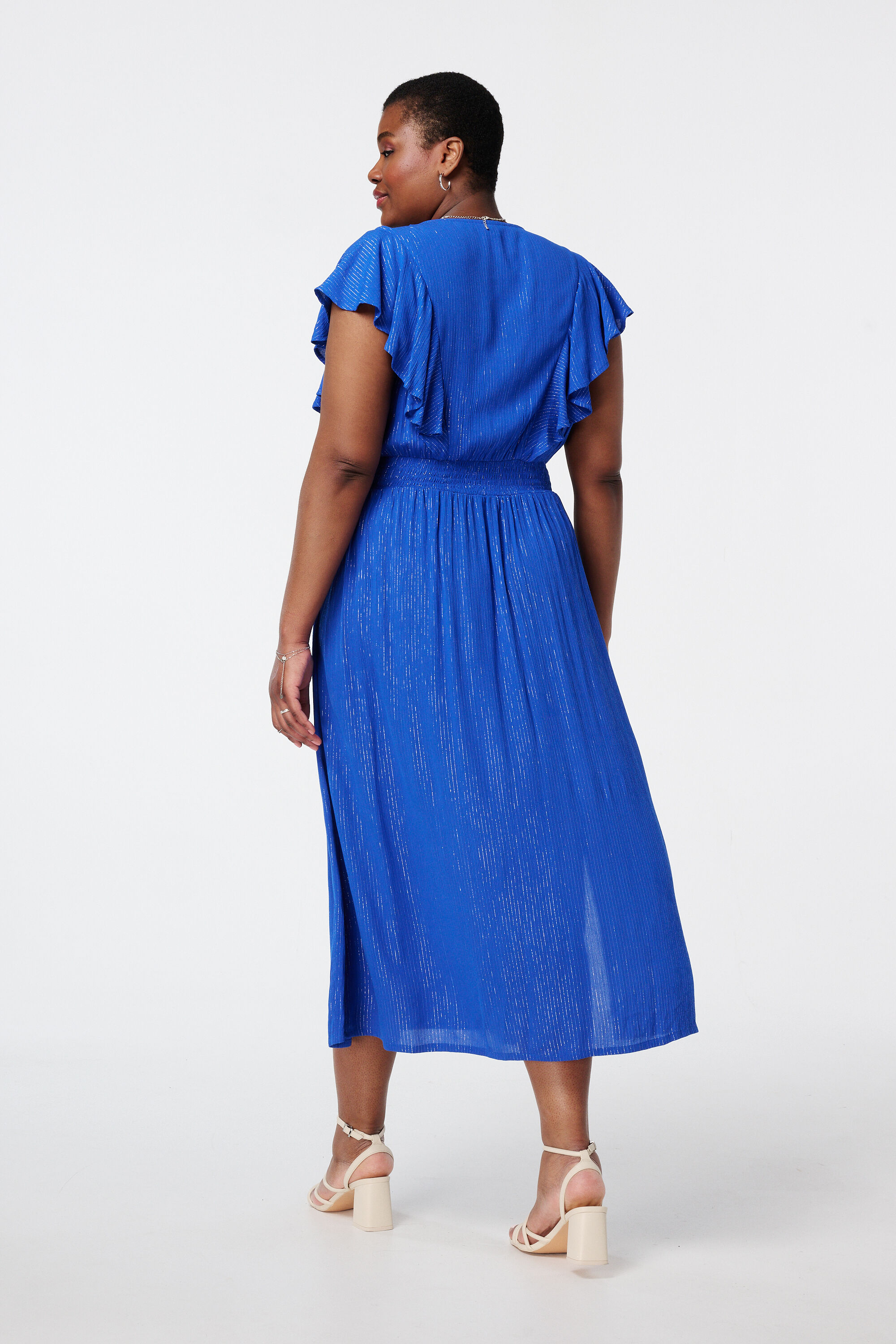 Locker sitzendes Kleid mit Bund  image number 3