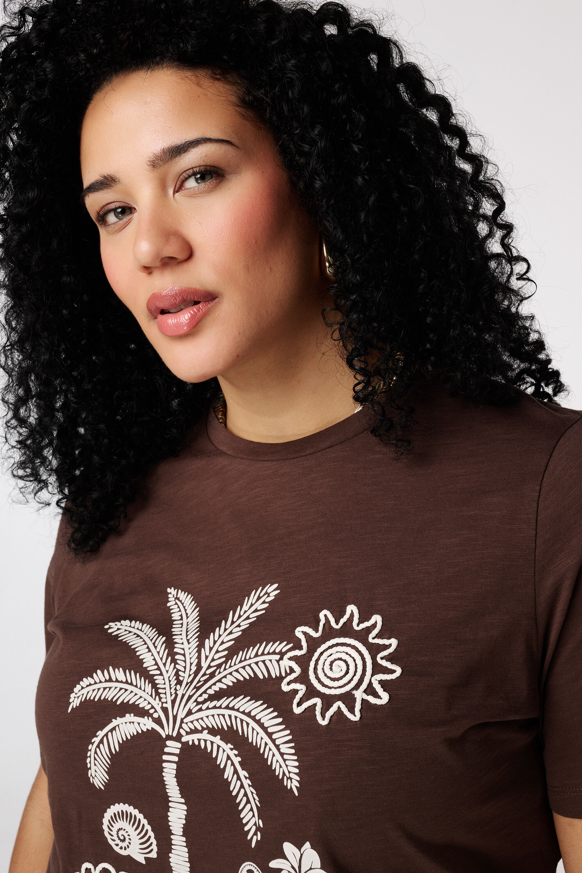 T-Shirt mit Schriftzug image number 4