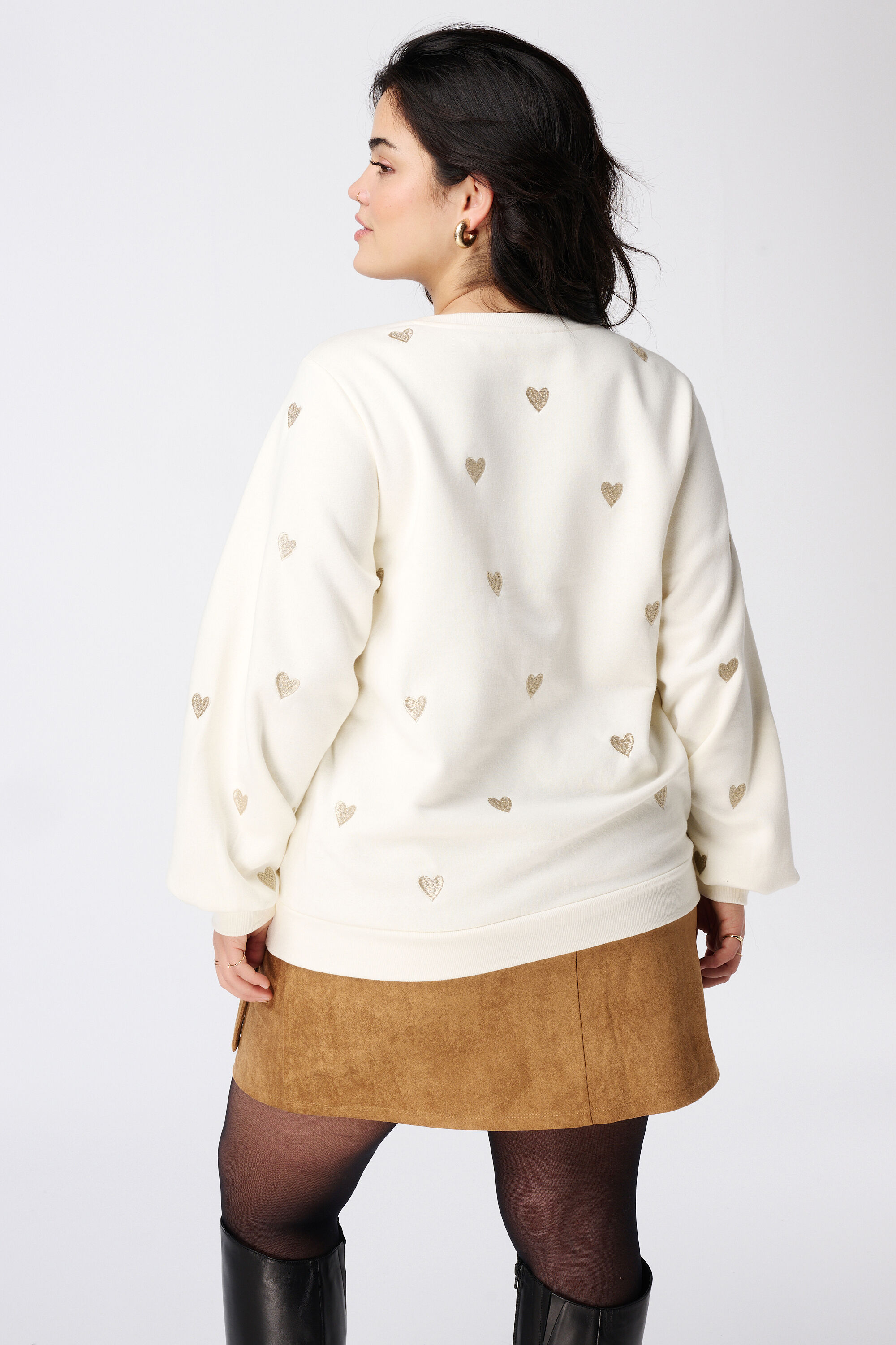 Pullover mit Herzen image number 3